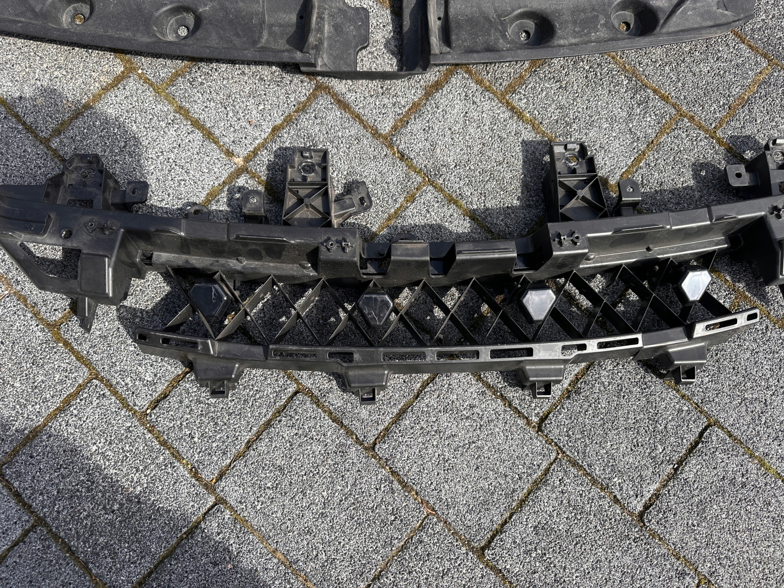 Cubierta de correa Lexus RX OEM 53295-48080 - Usado image 3