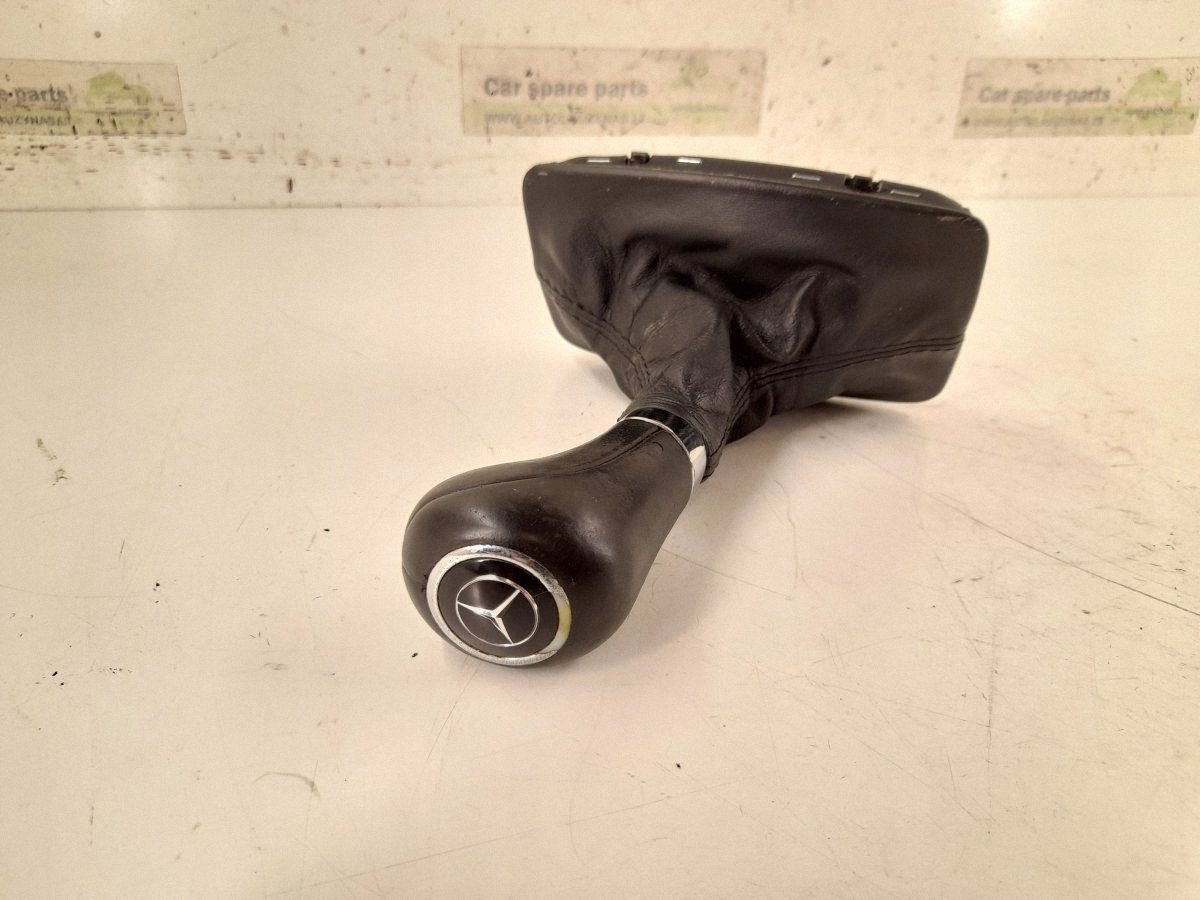 Mercedes W204 Pookframe OEM A2042676210 image 9