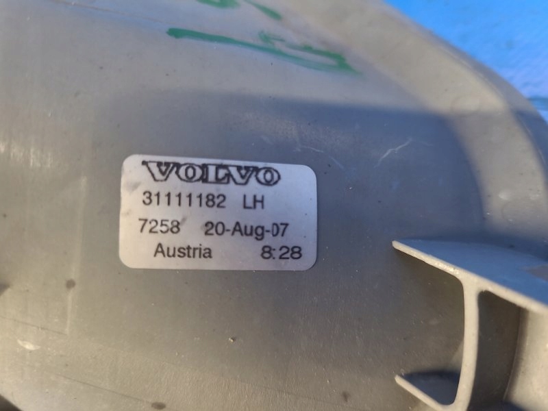 Halogen anti-brouillard avant gauche 31111182 Volvo XC90 02-16 image 4
