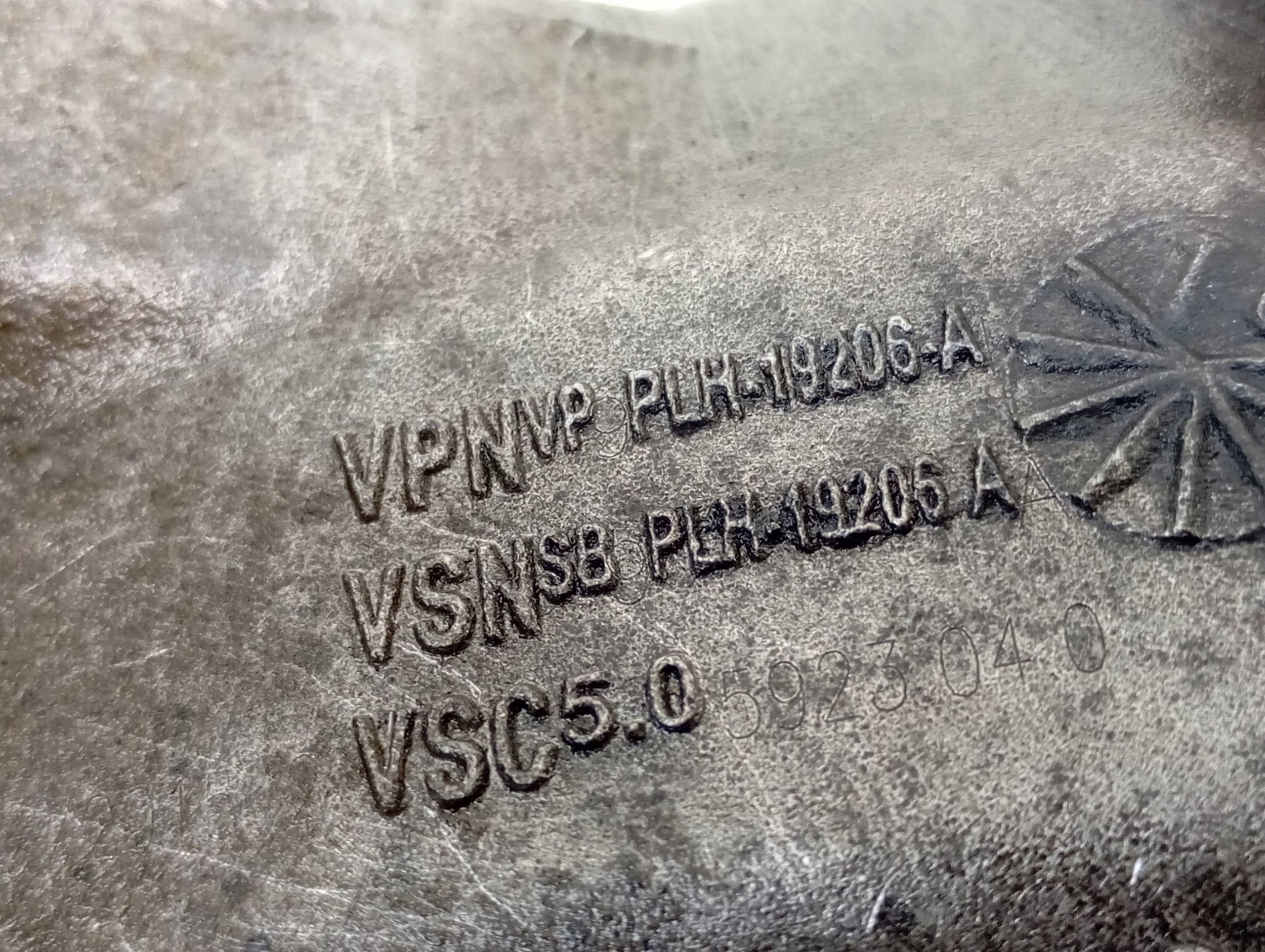 Válvula EGR Peugeot OEM 702209140 - Usada image 3