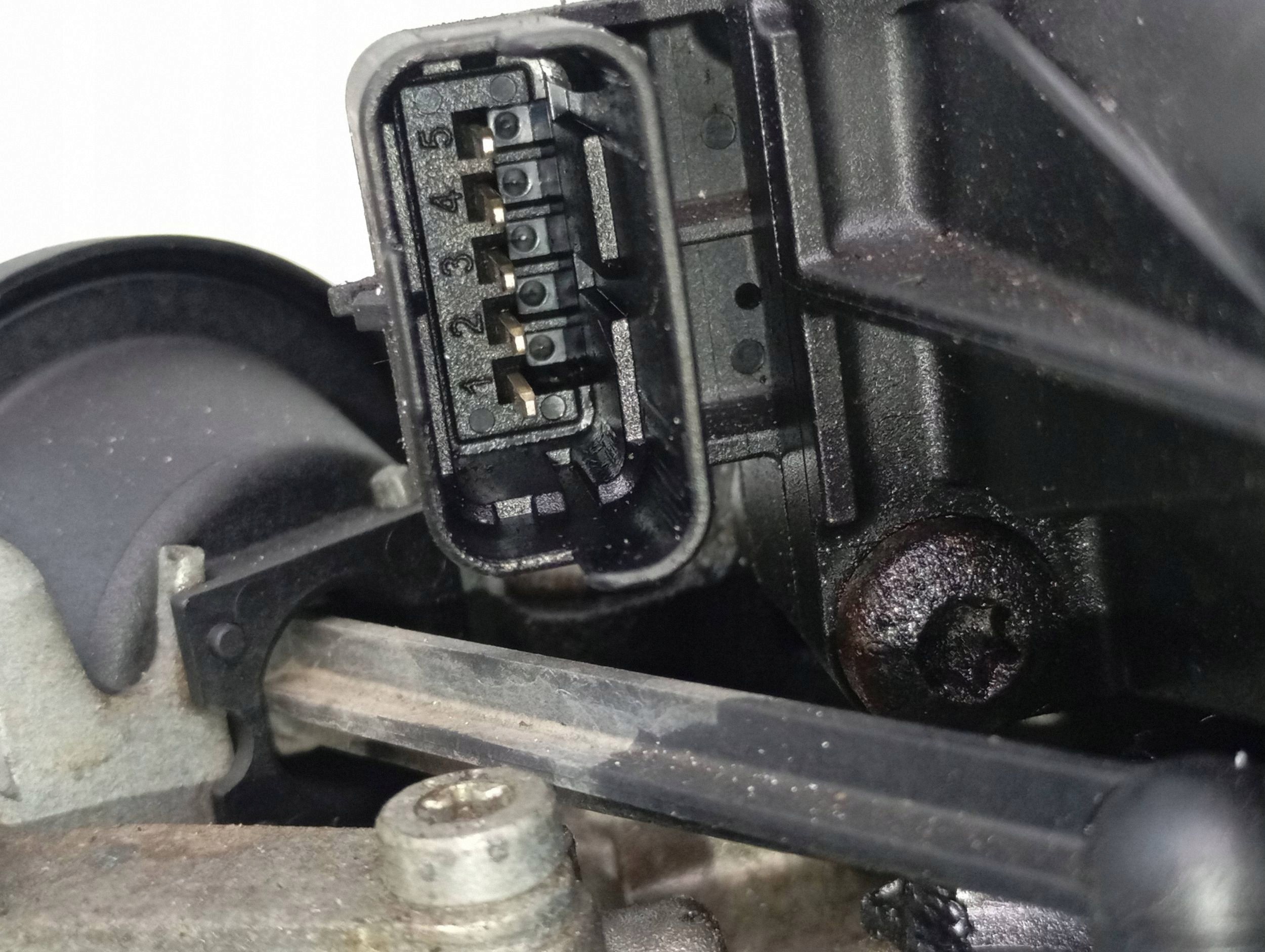 Válvula EGR Peugeot OEM 702209140 - Usada image 4