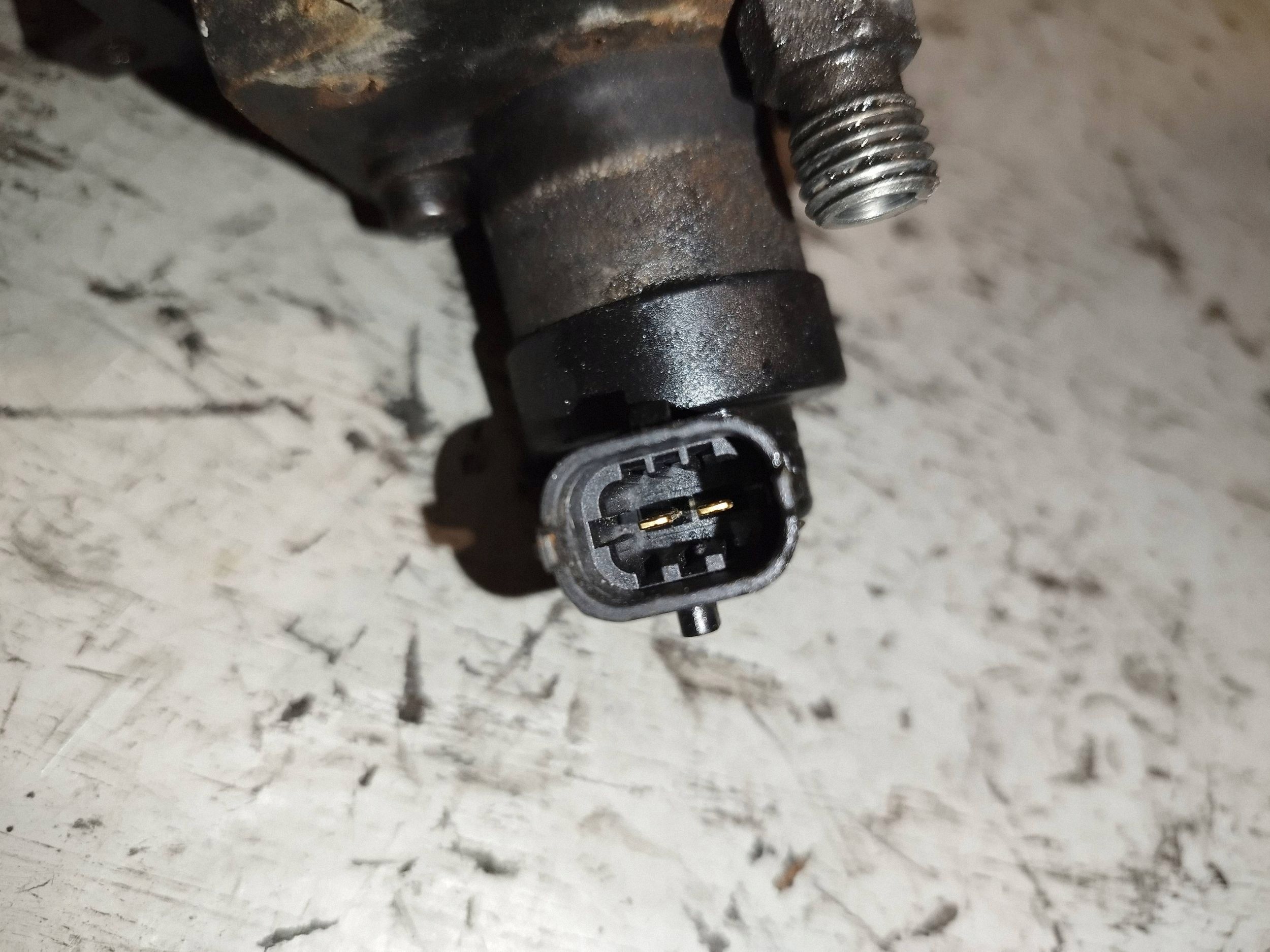 OEM 0445010142 ruiskutuspumppu Chevrolet Captivalle image 3