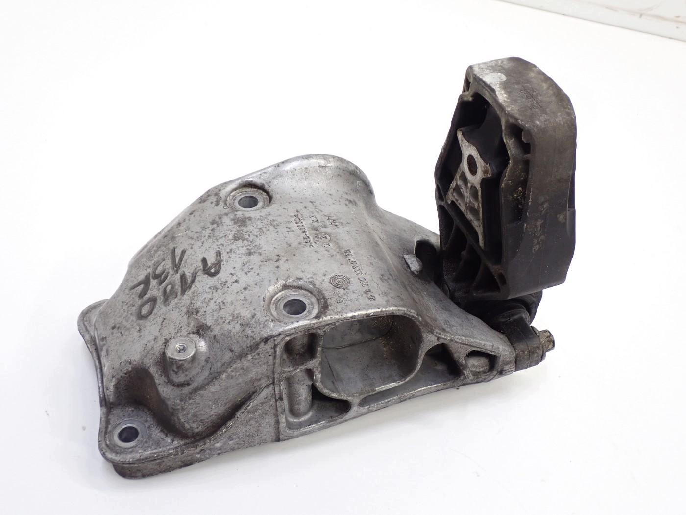 Mercedes Halfshaft Support OEM A2702230138
