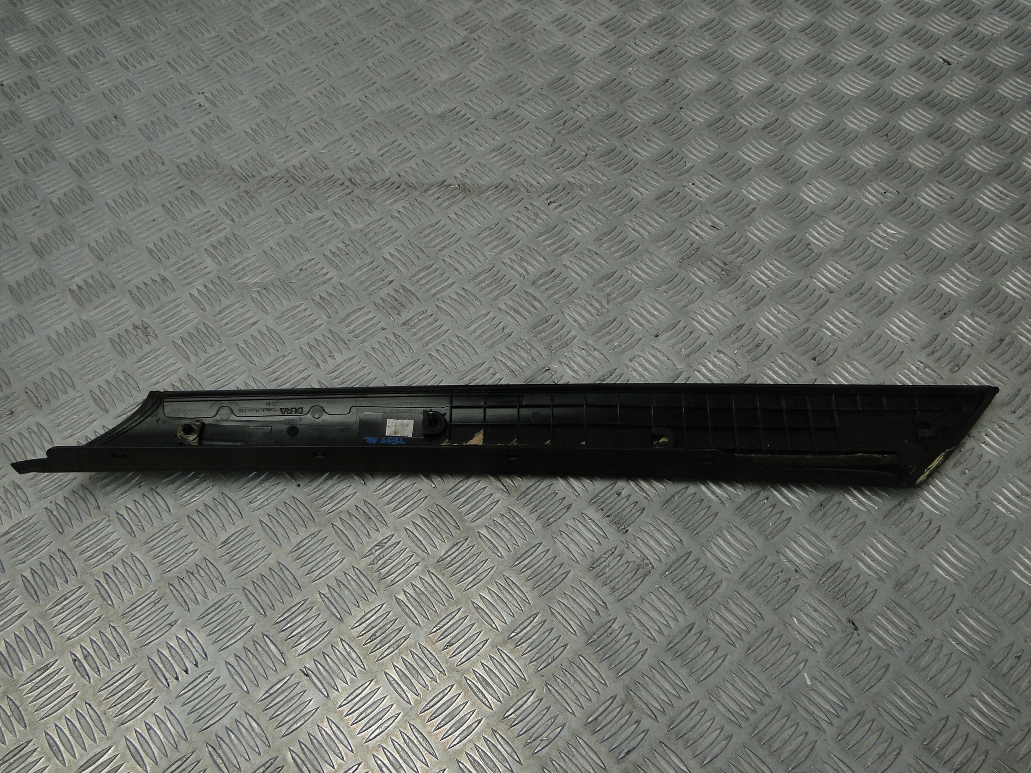 Skoda Fabia II A-pilarin Peite Vasen OEM 5J6853263A image 4