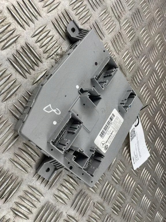 Módulo Confort Mercedes-Benz OEM A2059006822 image 5