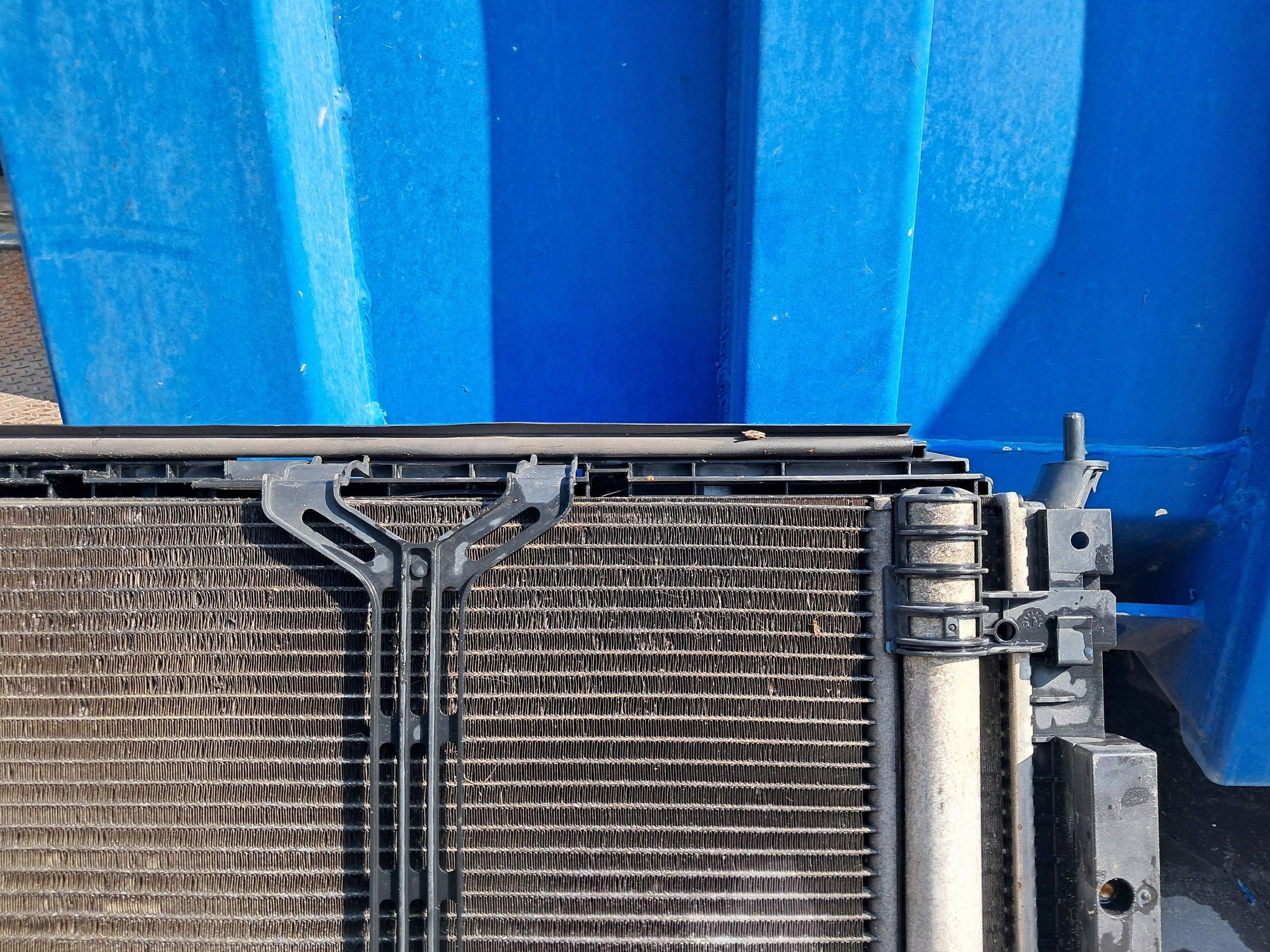 Peugeot OE 9806313580 Radiatorventilator - Gebruikt image 6