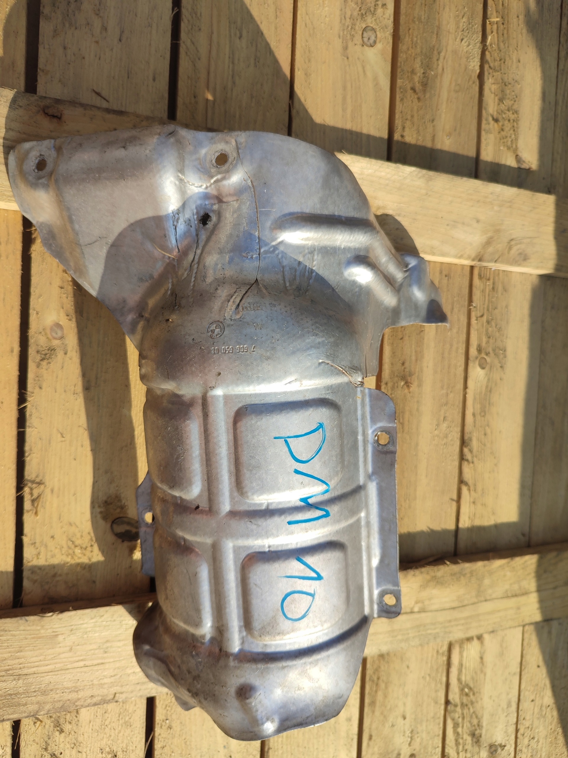 BMW OE 7606650 Thermal Insulation Shield image 2