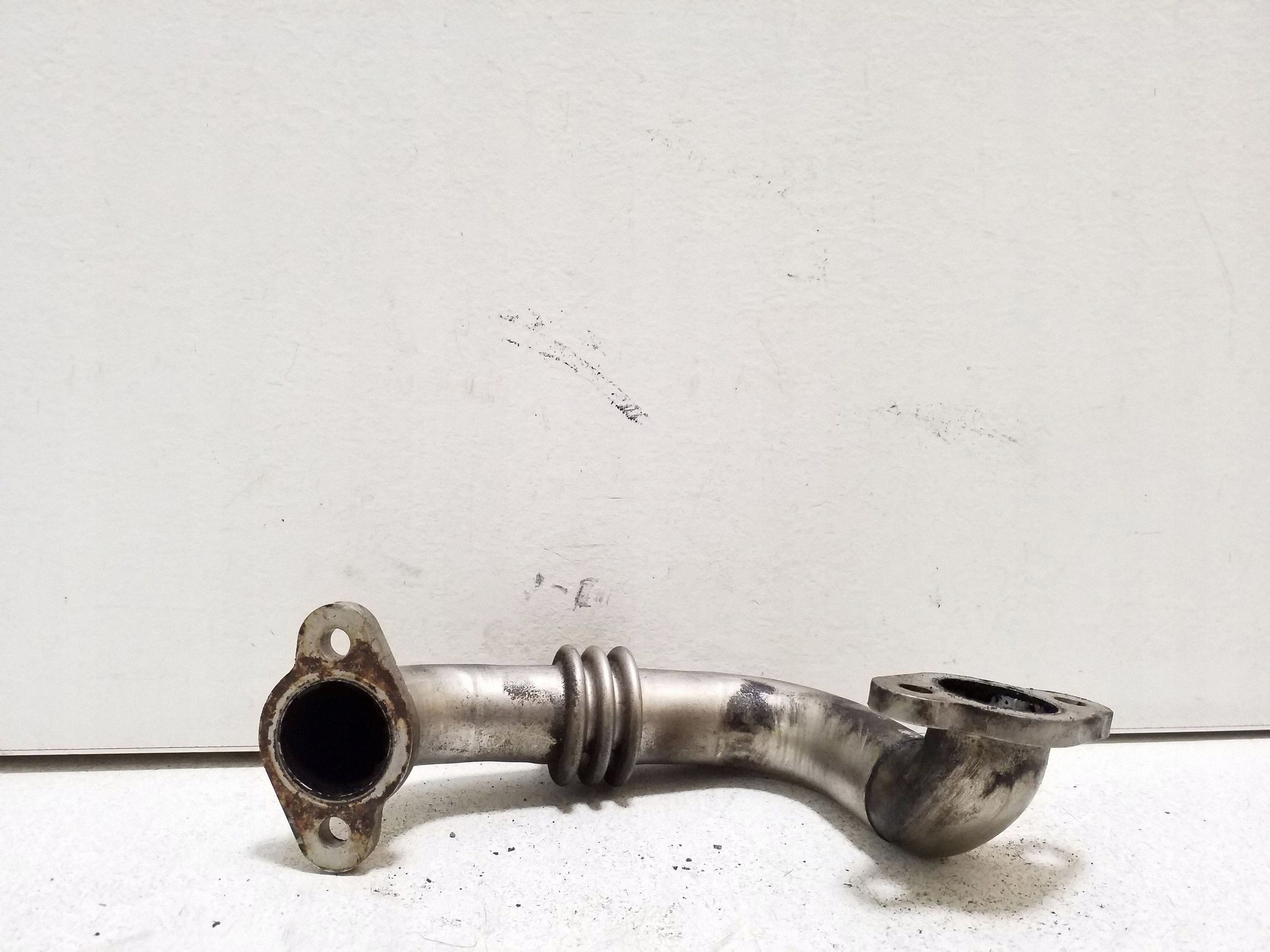 EGR-putki OEM 03L131521AF VW Passat B7 2.0L image 3
