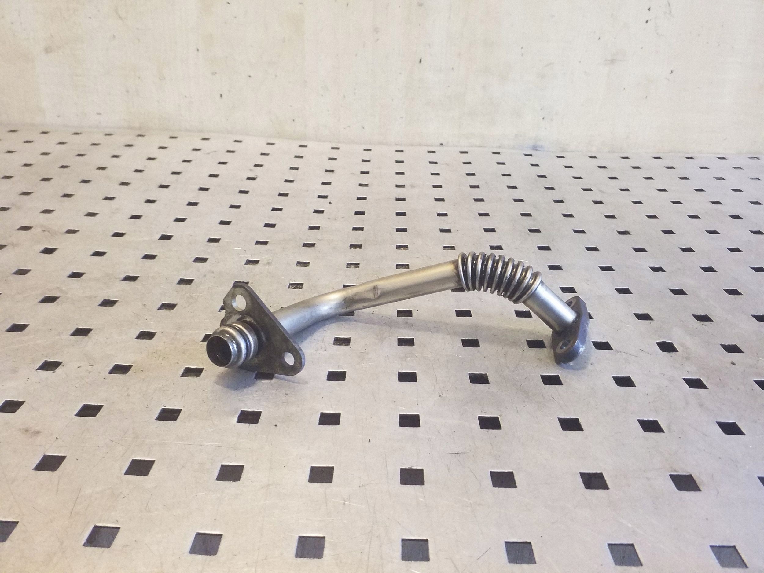 Jaguar XF X250 Turbo-Ölleitung OEM 9X2Q6K673FA image 2