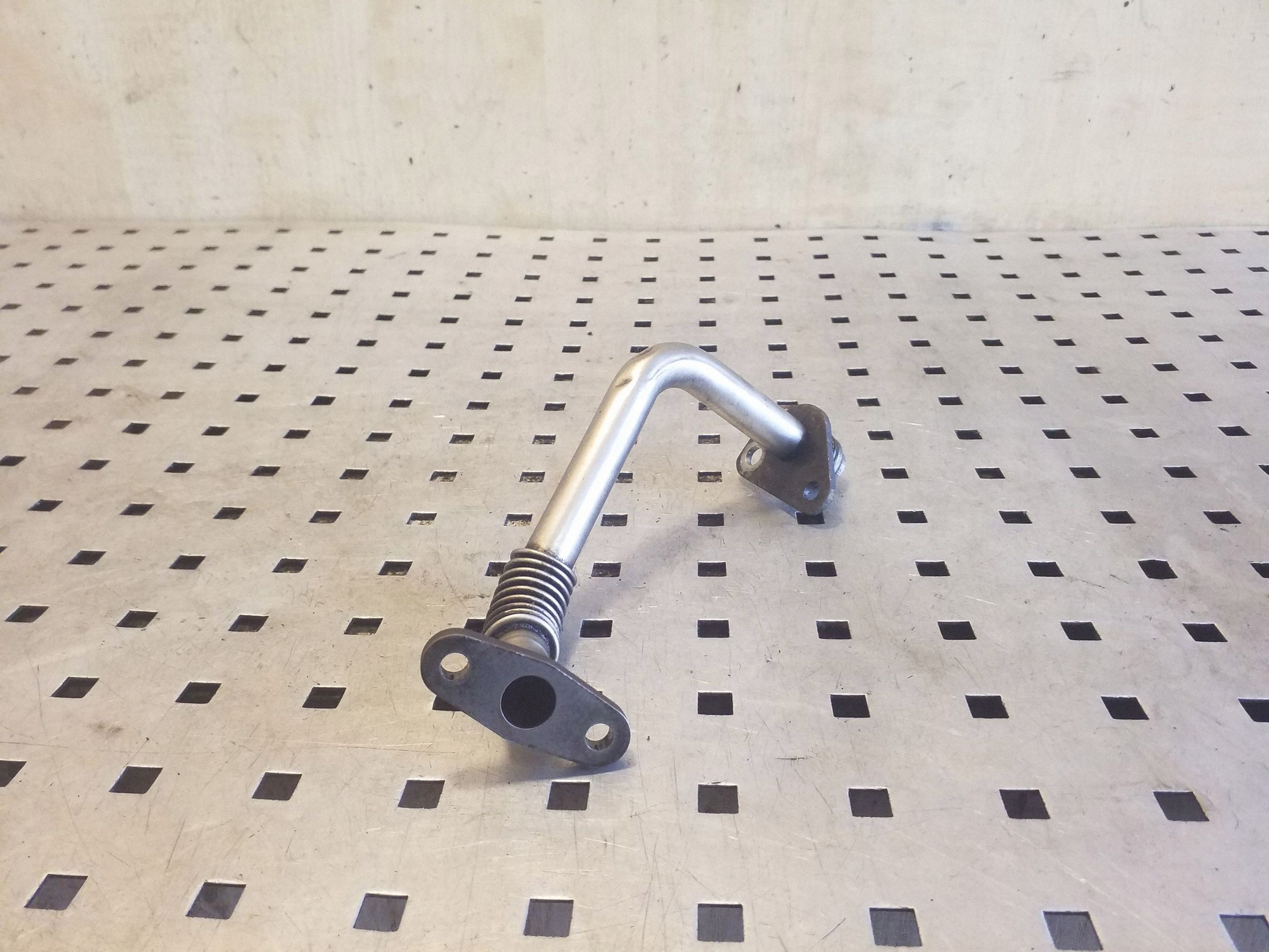 Jaguar XF X250 turboöljyjohto OEM 9X2Q6K673FA