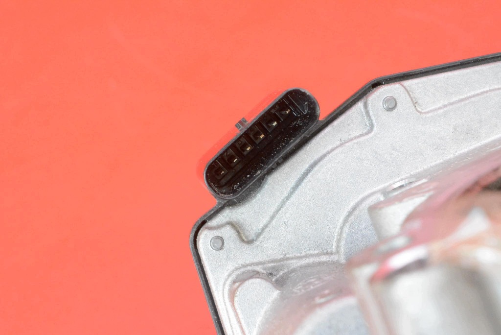 Borboleta ar Volvo XC40 OEM 31459143AC - Usado image 8