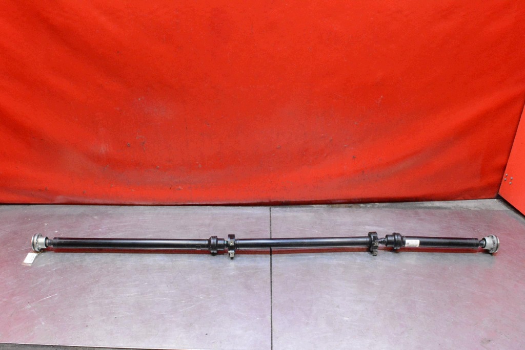 Volvo Drivaxel OEM 32339133 - Begagnad image 2