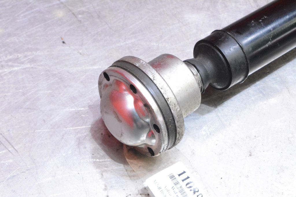 Volvo Drivaxel OEM 32339133 - Begagnad image 5