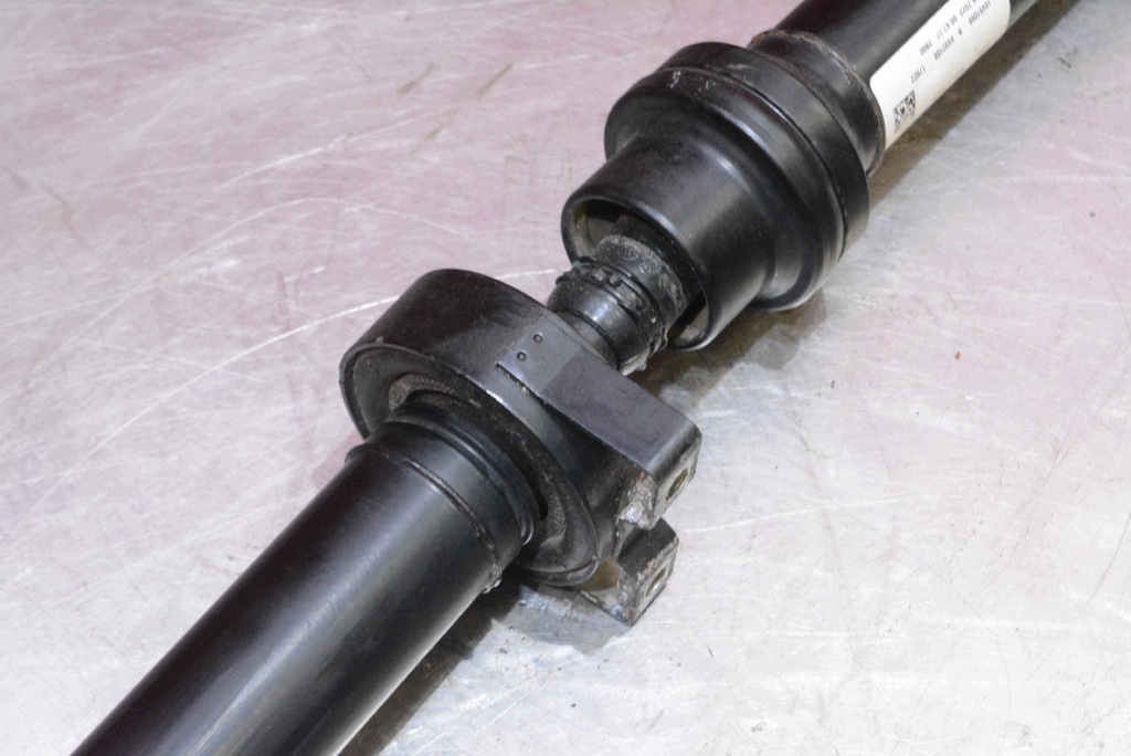Volvo Drivaxel OEM 32339133 - Begagnad image 7