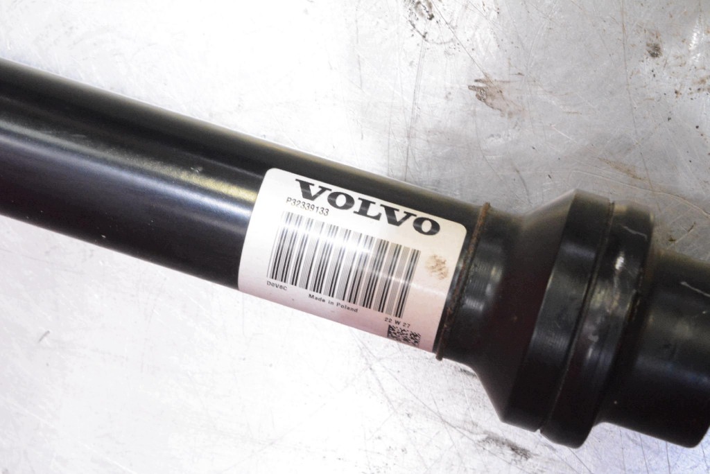 Volvo Drivaxel OEM 32339133 - Begagnad image 8