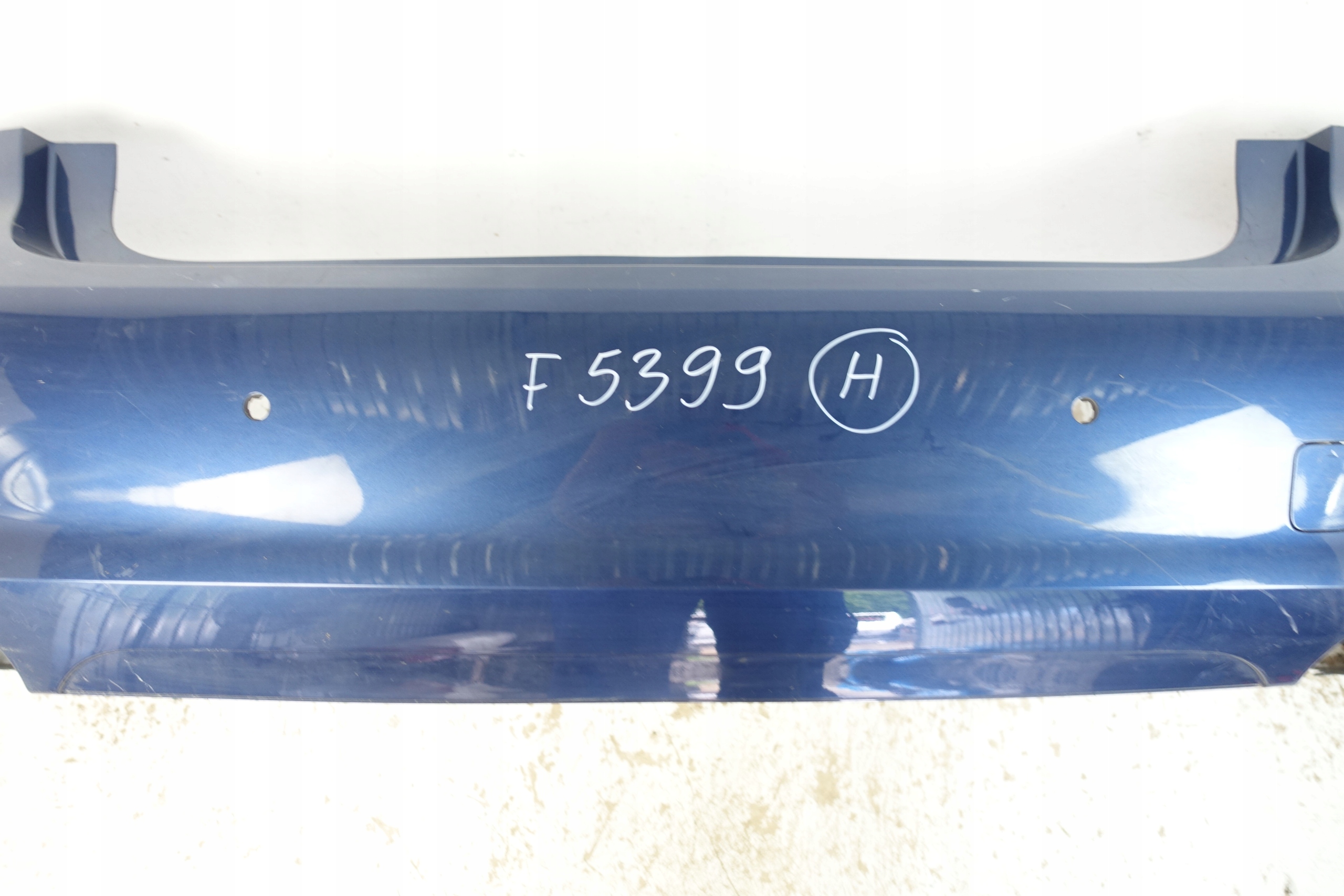 Parachoques trasero BMW 3 G20 OEM 7427998 - Usado image 3