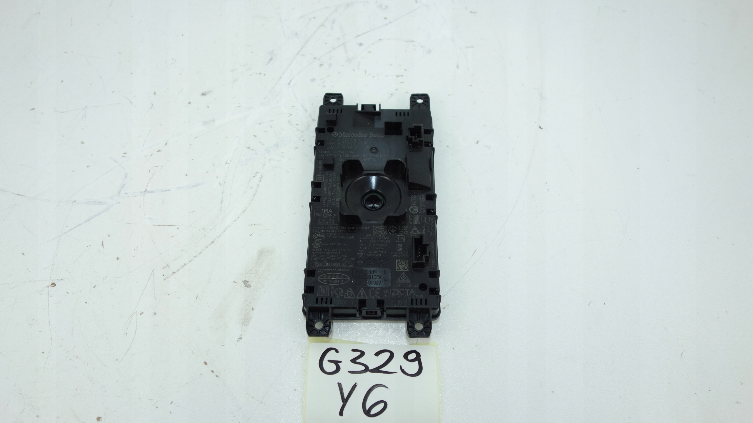 Mercedes S-Klasse W223 Induktionslademodul OEM A2239001236 image 2