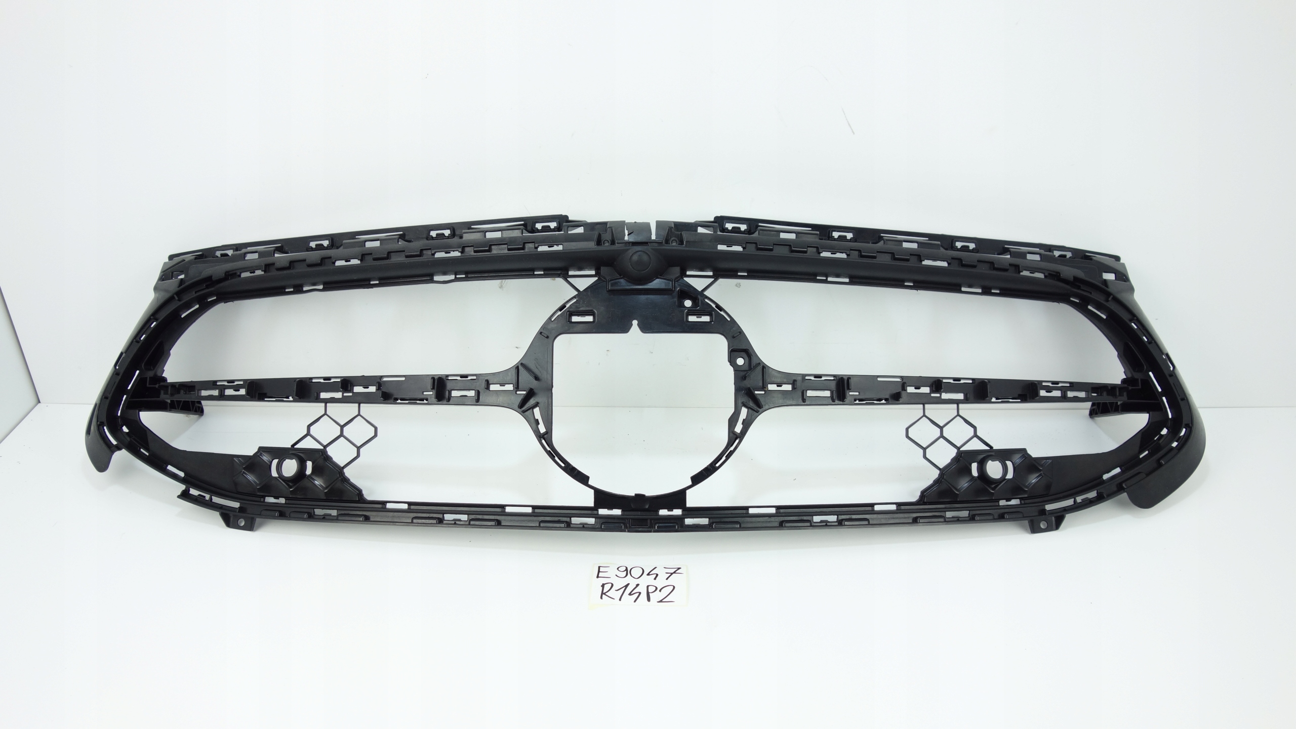OEM A1778888300 Framställning Grillram Förstärkning image 2