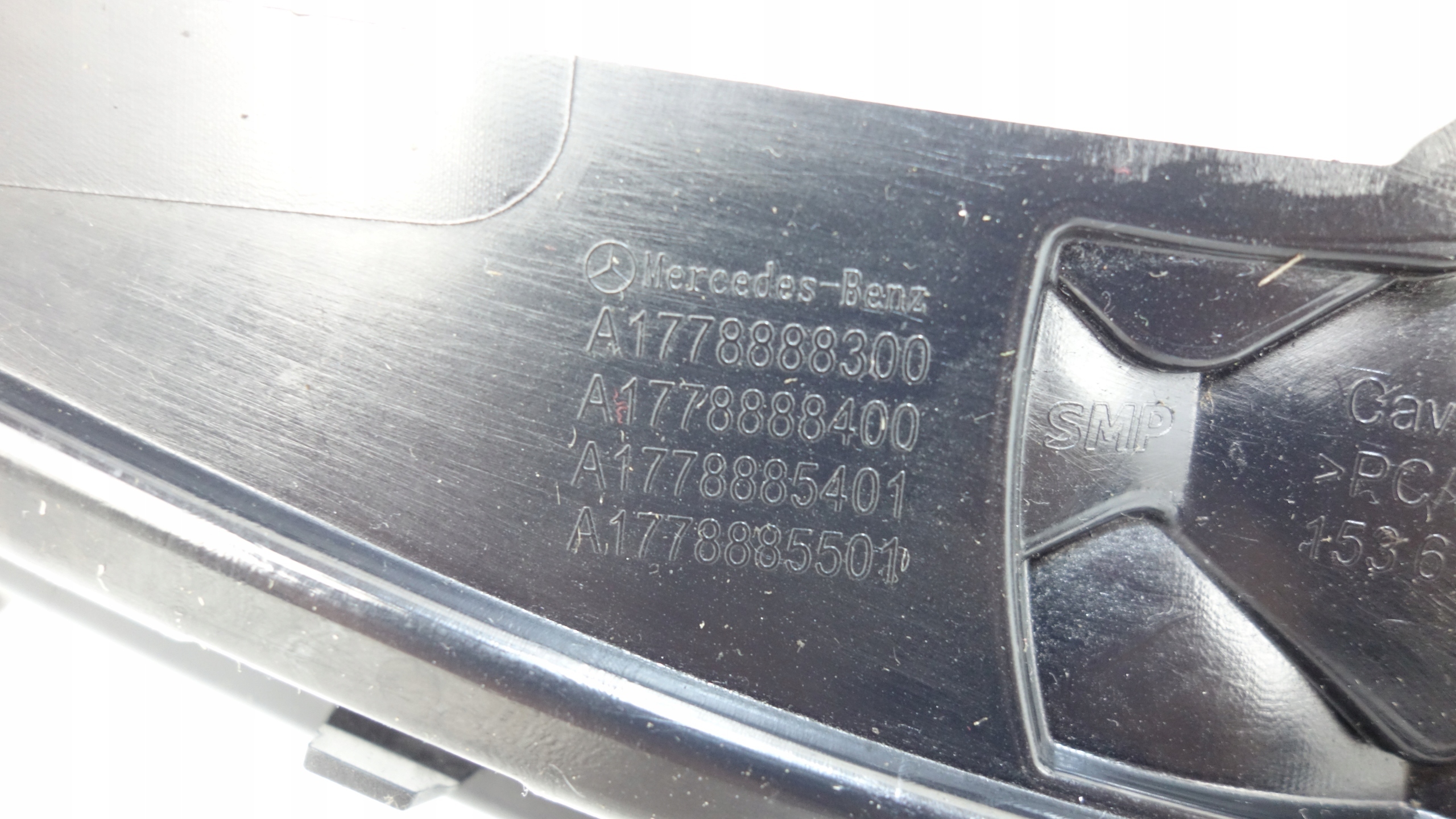 OEM A1778888300 Framställning Grillram Förstärkning image 5