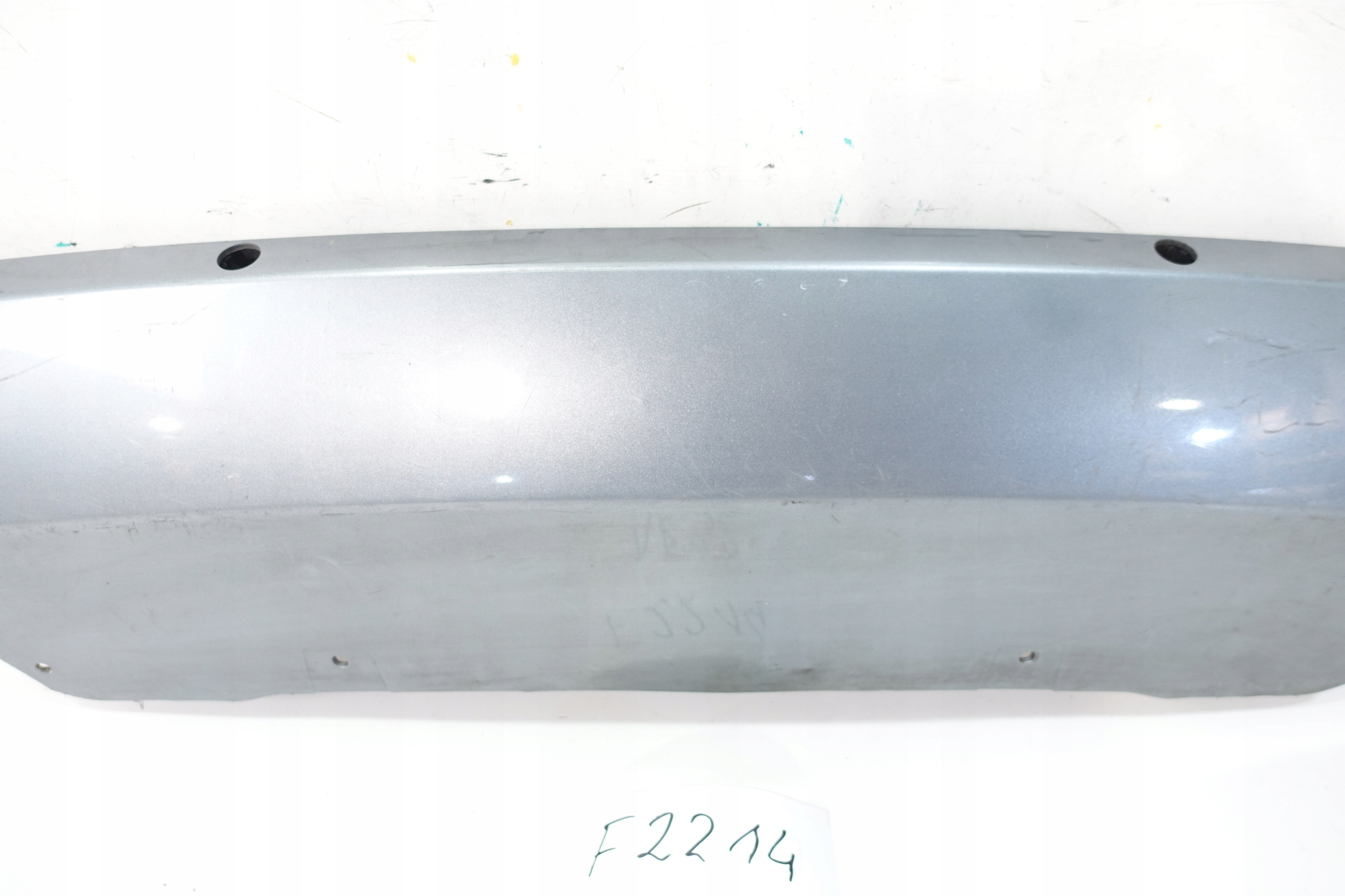 Skoda OE Achterbumper Diffuser Spoiler OEM 3T5807521B image 3