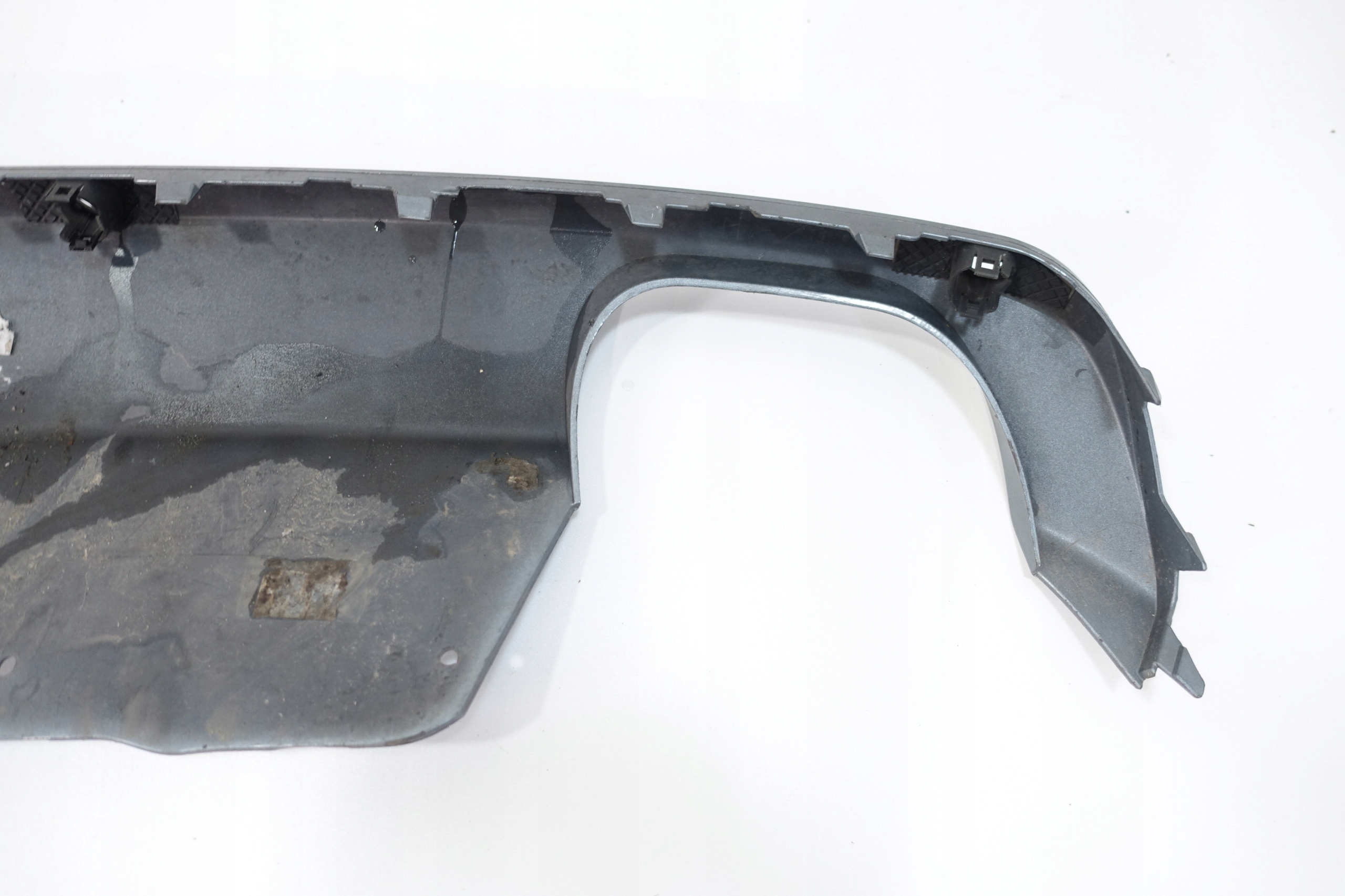 Skoda OE Achterbumper Diffuser Spoiler OEM 3T5807521B image 7
