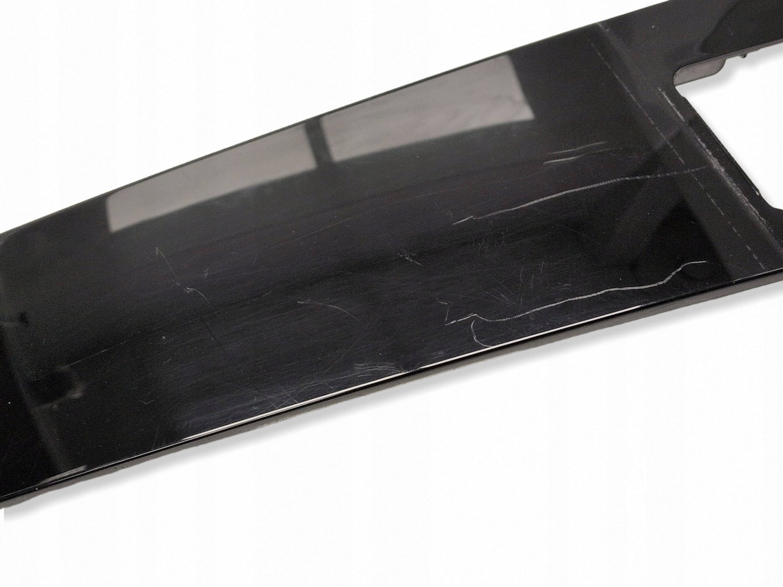 VW ID.3 Vasen Takaoven Lista OEM 10A839901A