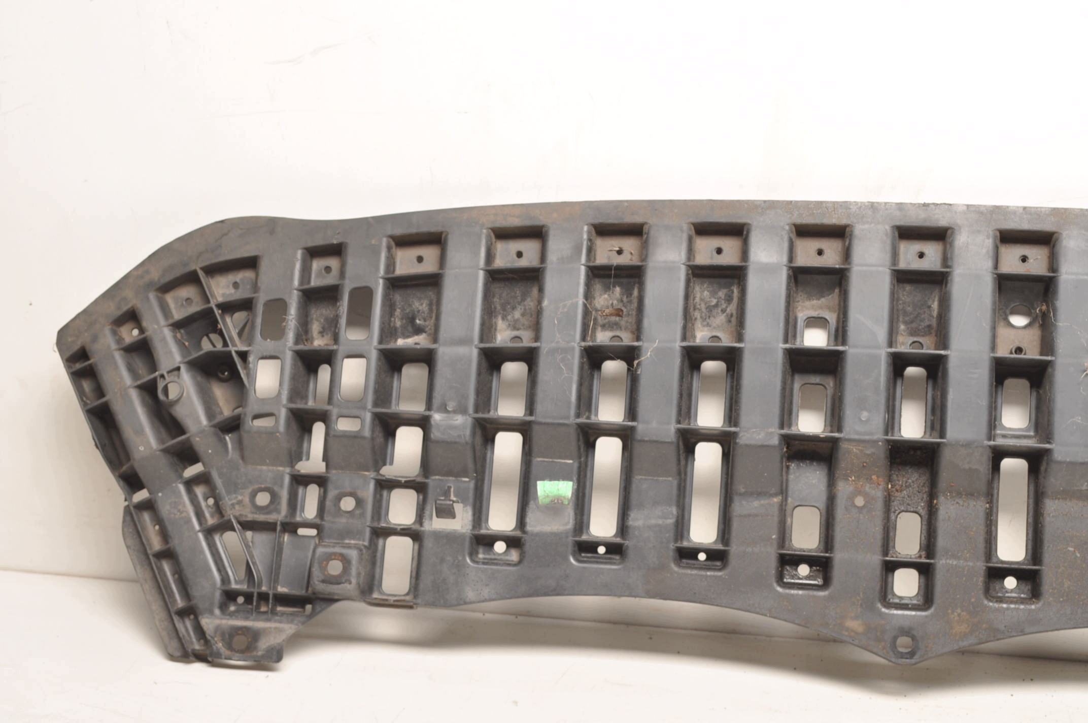 OEM 52618-0H030 Voorbumper steunplaat Toyota Aygo image 3