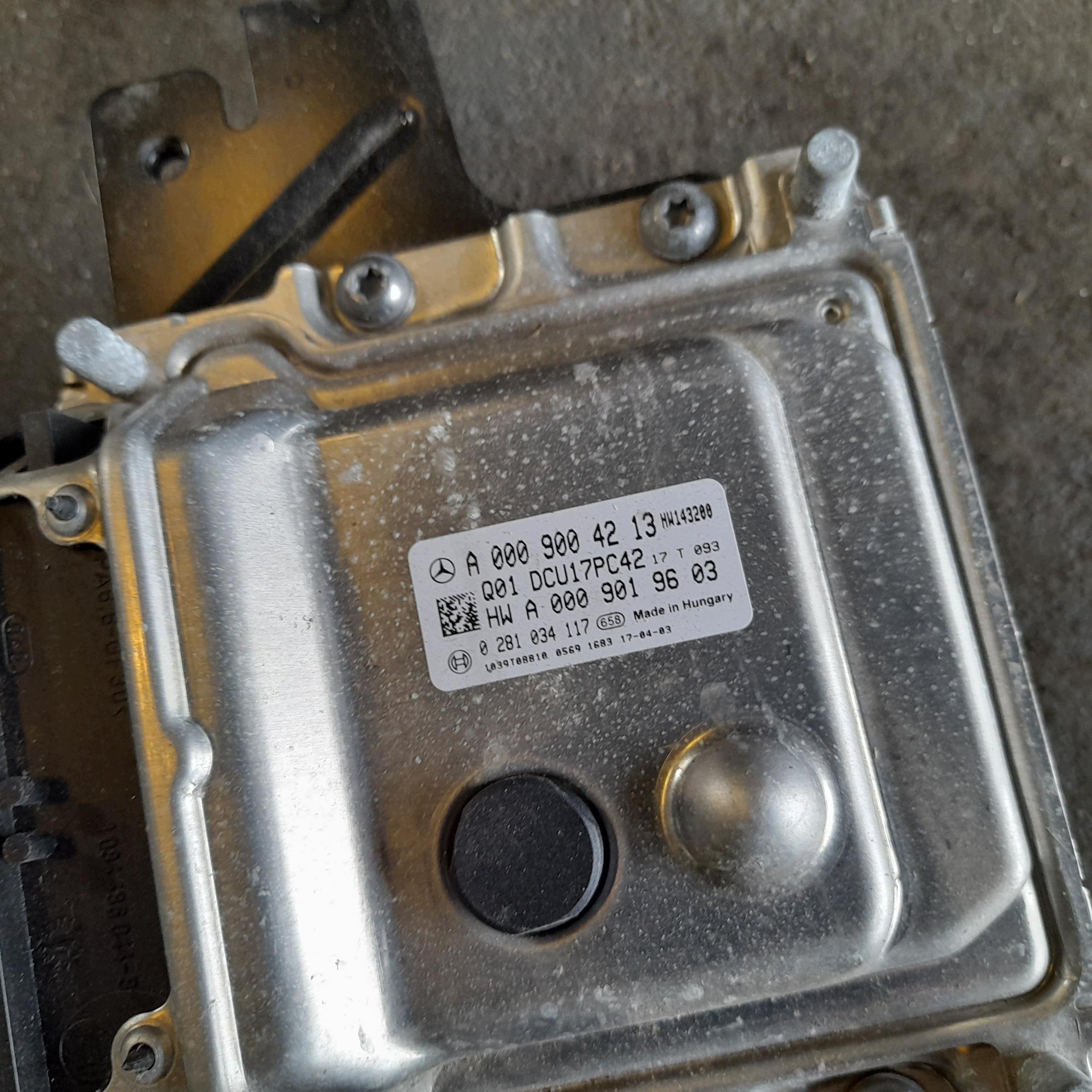 Módulo Adblue Mercedes Vito W447 OEM A0009004213 image 3