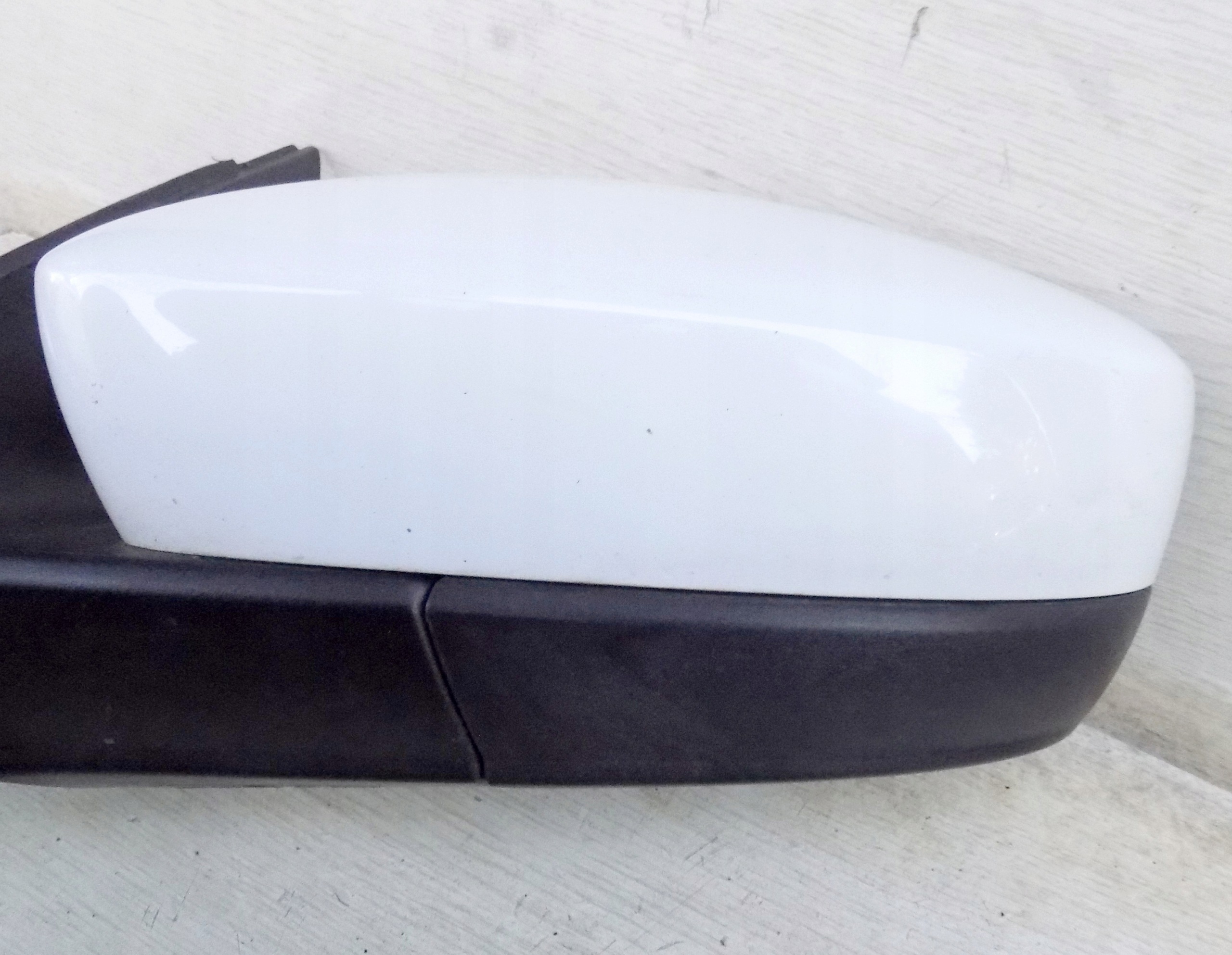 Vasen sivupeili OEM 360200352 SEAT Toledo IV 12-15R