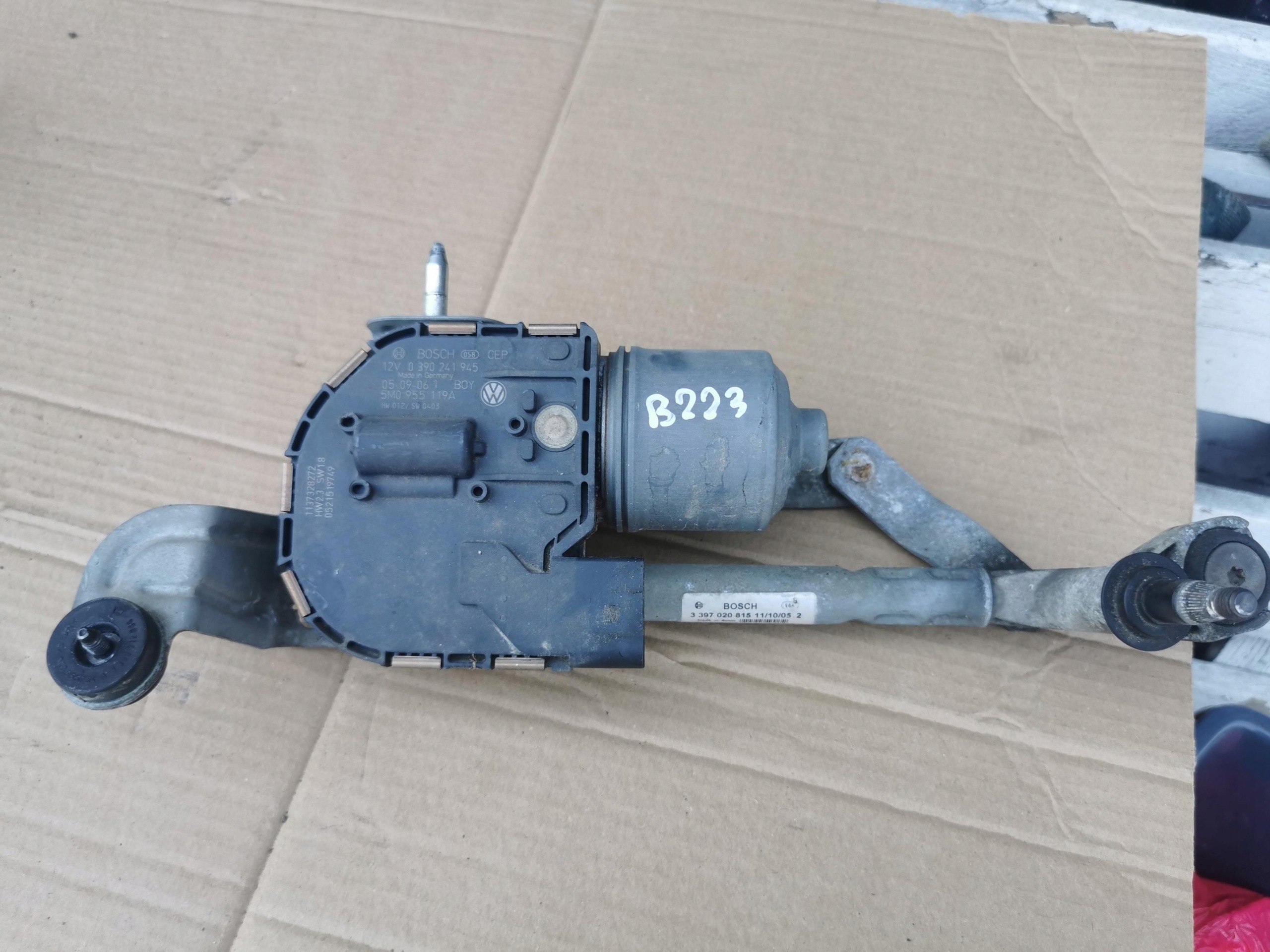 OEM 5M0955119A 5M0955023D Scheibenwischer-Mechanismus links