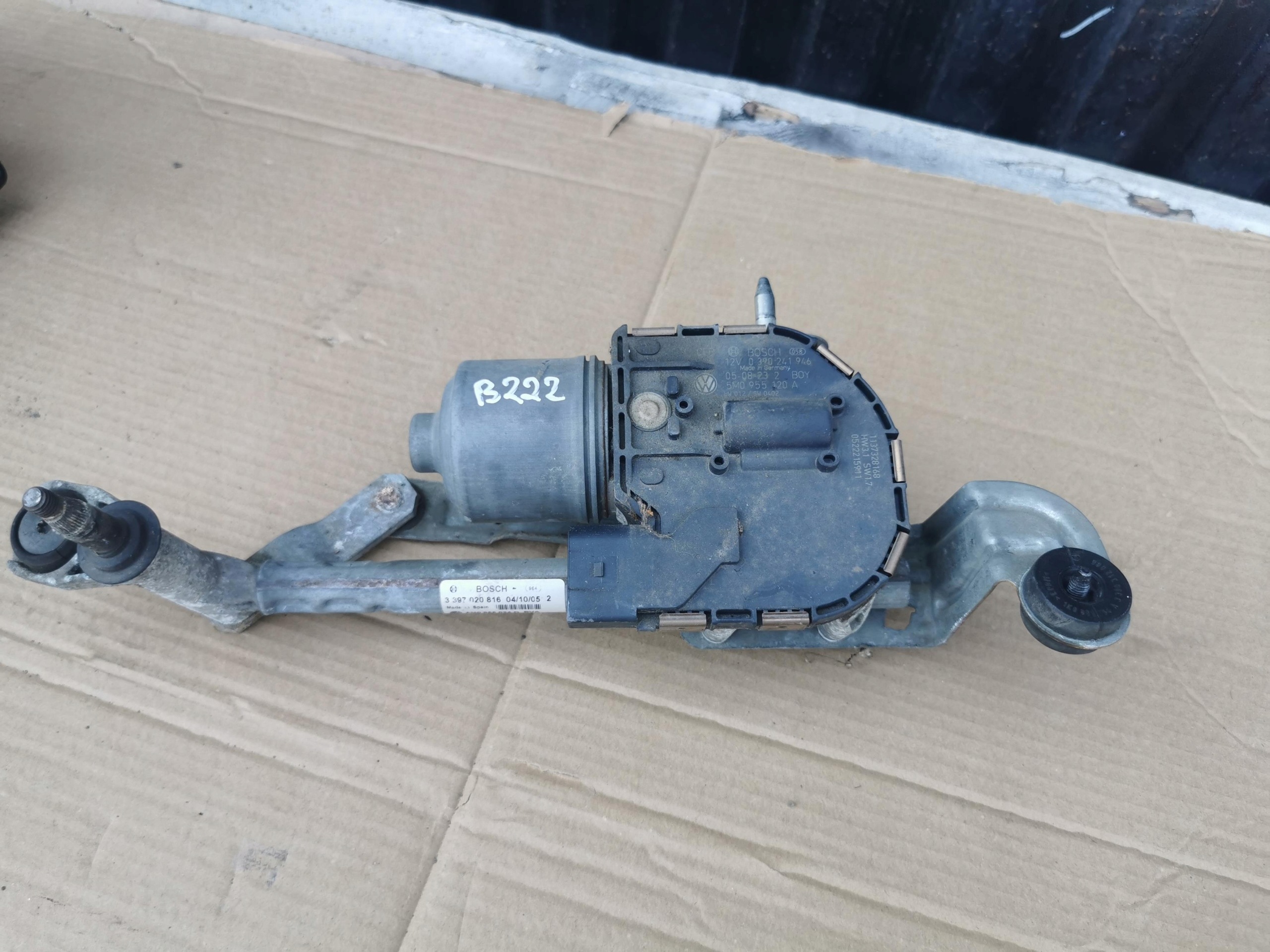 OEM 5M0955120A 5M0955024D Scheibenwischer-Mechanismus rechts vorne