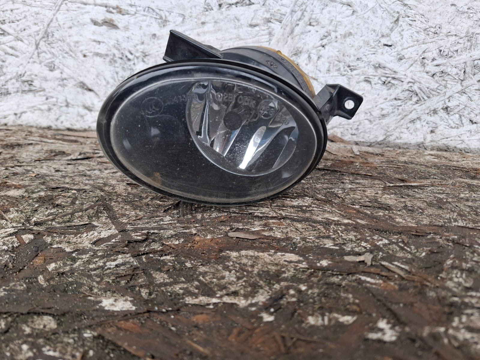 Halogenivalo Vasen Etu OEM 5K0941699 Käytetty