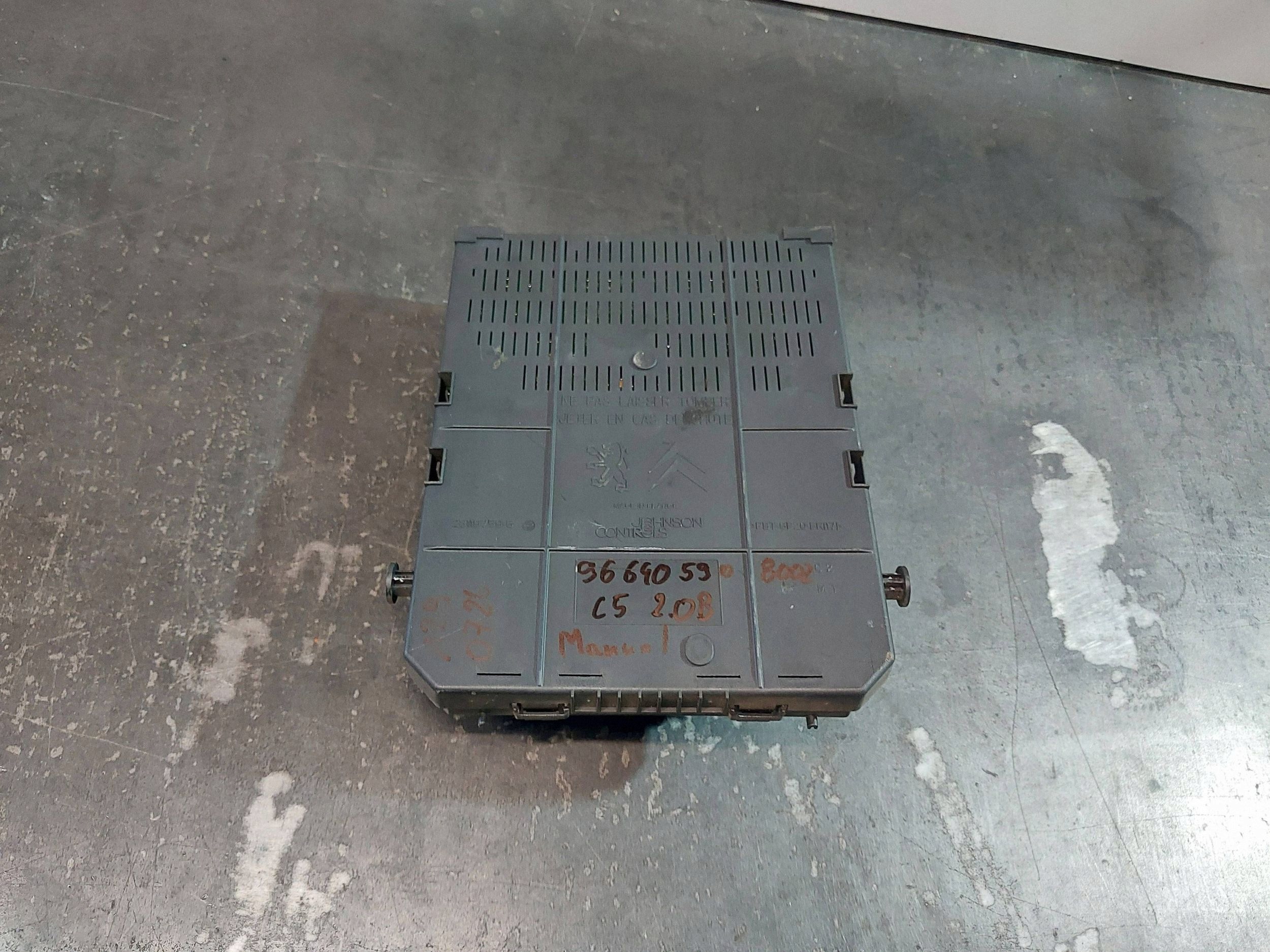 BSI-moduuli OEM 966405908002 Citroen C4 Grand Picasso