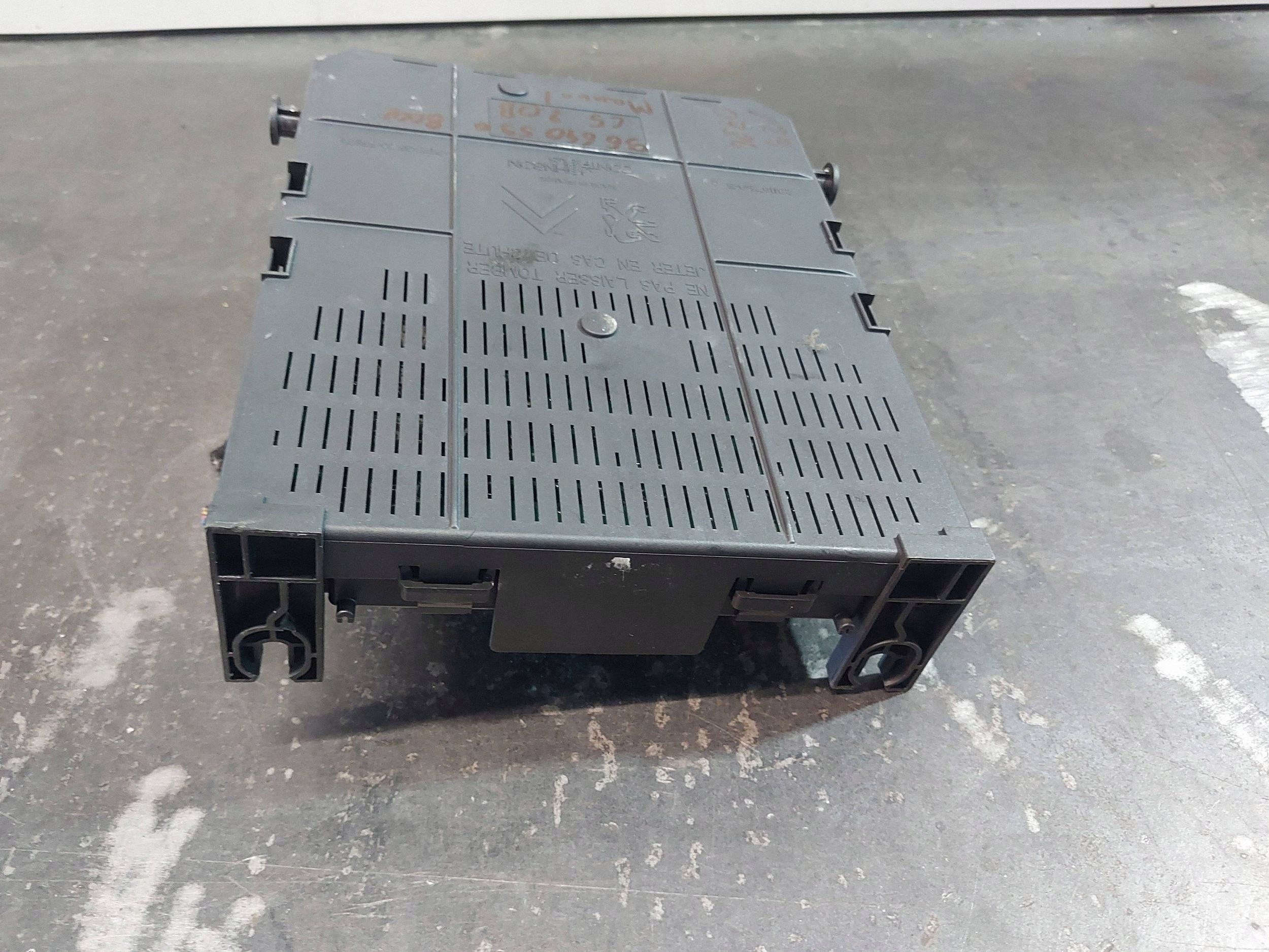 Módulo BSI OEM 966405908002 para Citroen C4 Grand Picasso image 6