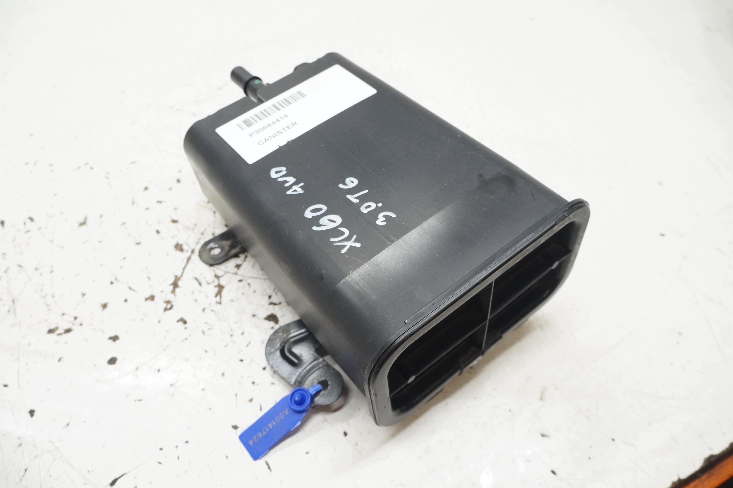 Hiilisuodatinastia OEM 30684418 Volvo XC60/S60:lle