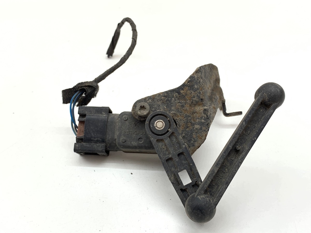Etuvasen tasosensori OEM 6752797 BMW 3 TOURING