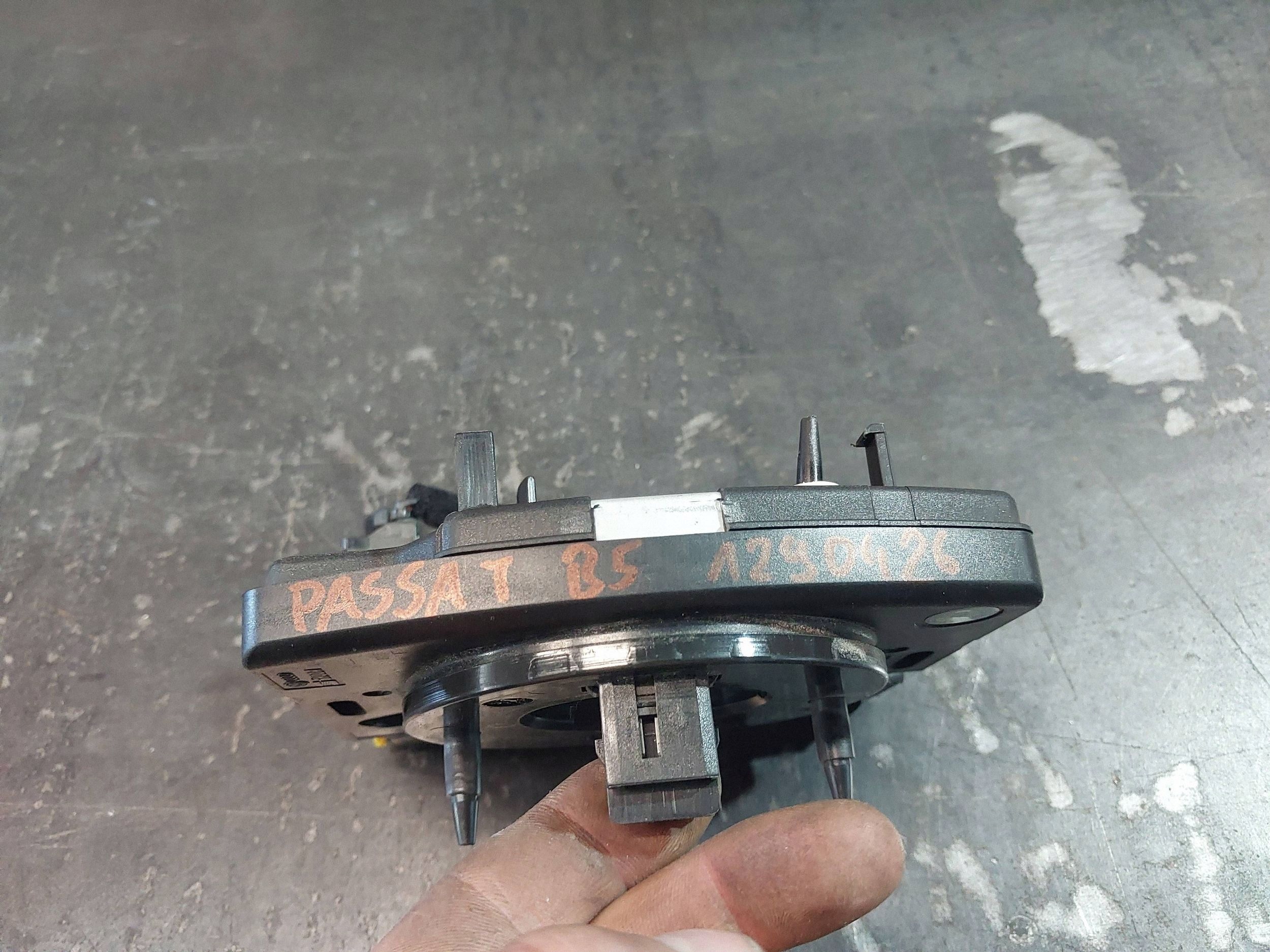 Airband OEM 1J0959654AP für Volkswagen image 5