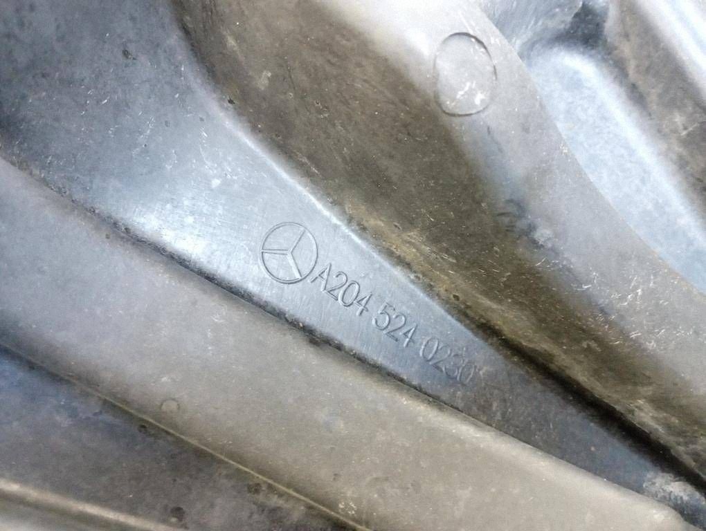 Mercedes-Benz OE A2045240230 Cache-moteur - Occasion image 7