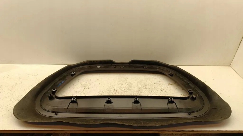 Joint de capot Tesla Model Y 2023 OEM 149408800C image 3