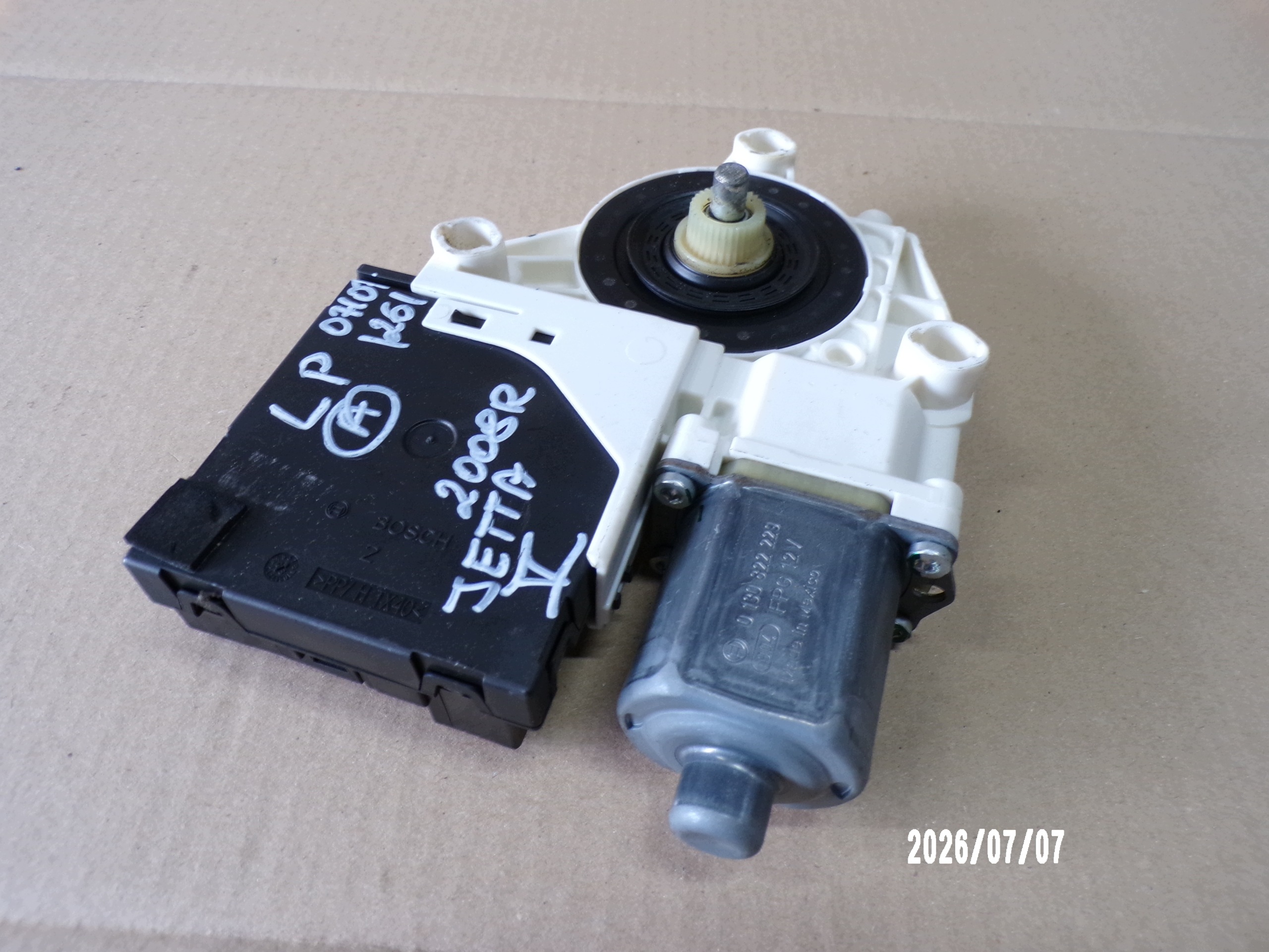 SEAT Toledo III vänster framfönsterregulator OEM 1K0959793P image 3
