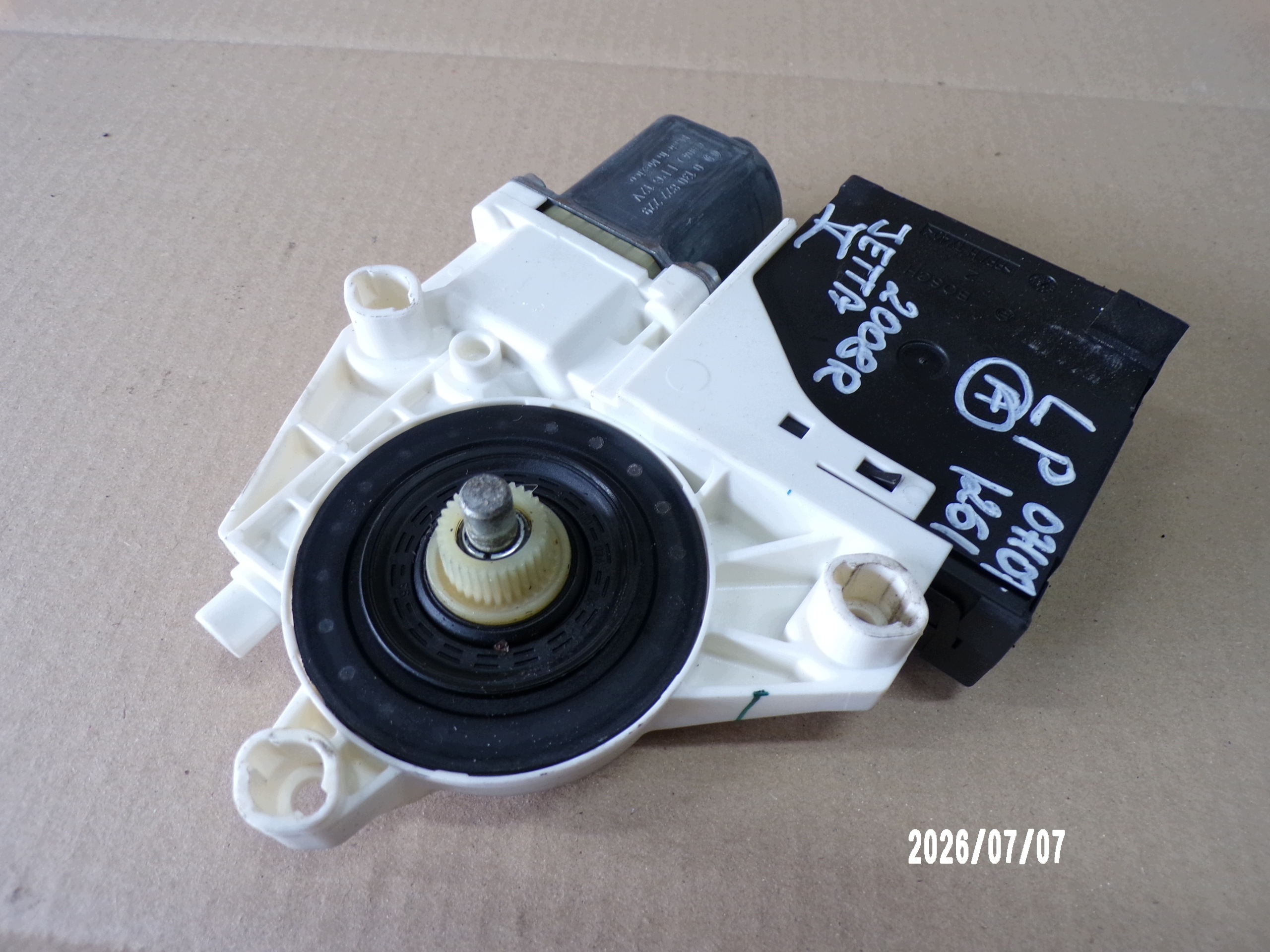 SEAT Toledo III vänster framfönsterregulator OEM 1K0959793P image 5