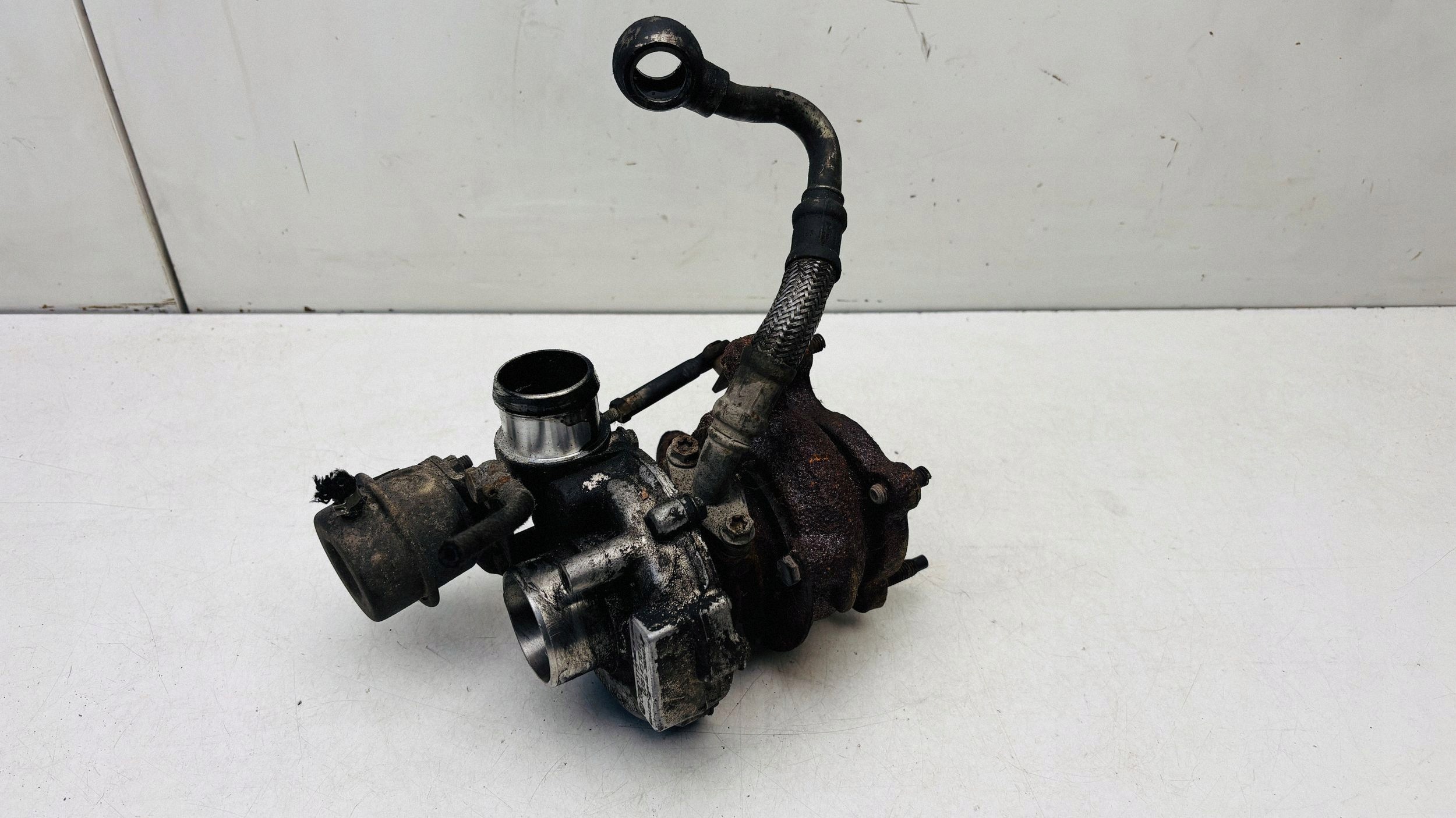 Turbo OEM 038145701A para Audi A3 8L 1.9 TDI image 2