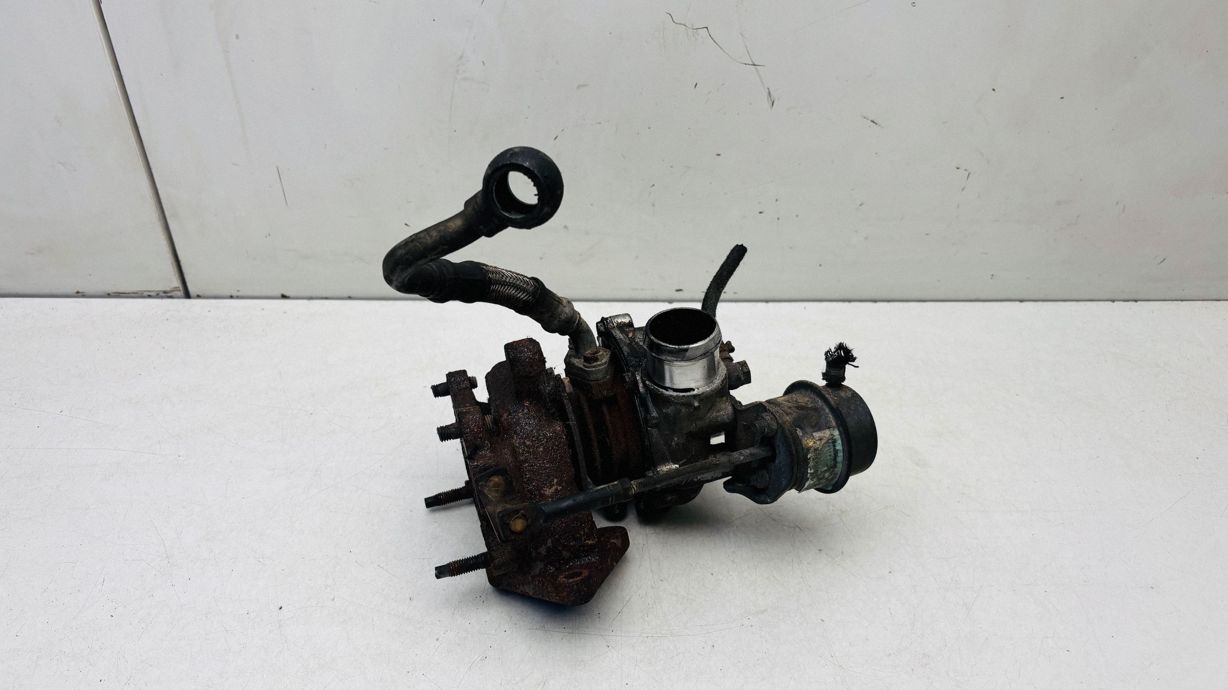 Turbo OEM 038145701A para Audi A3 8L 1.9 TDI