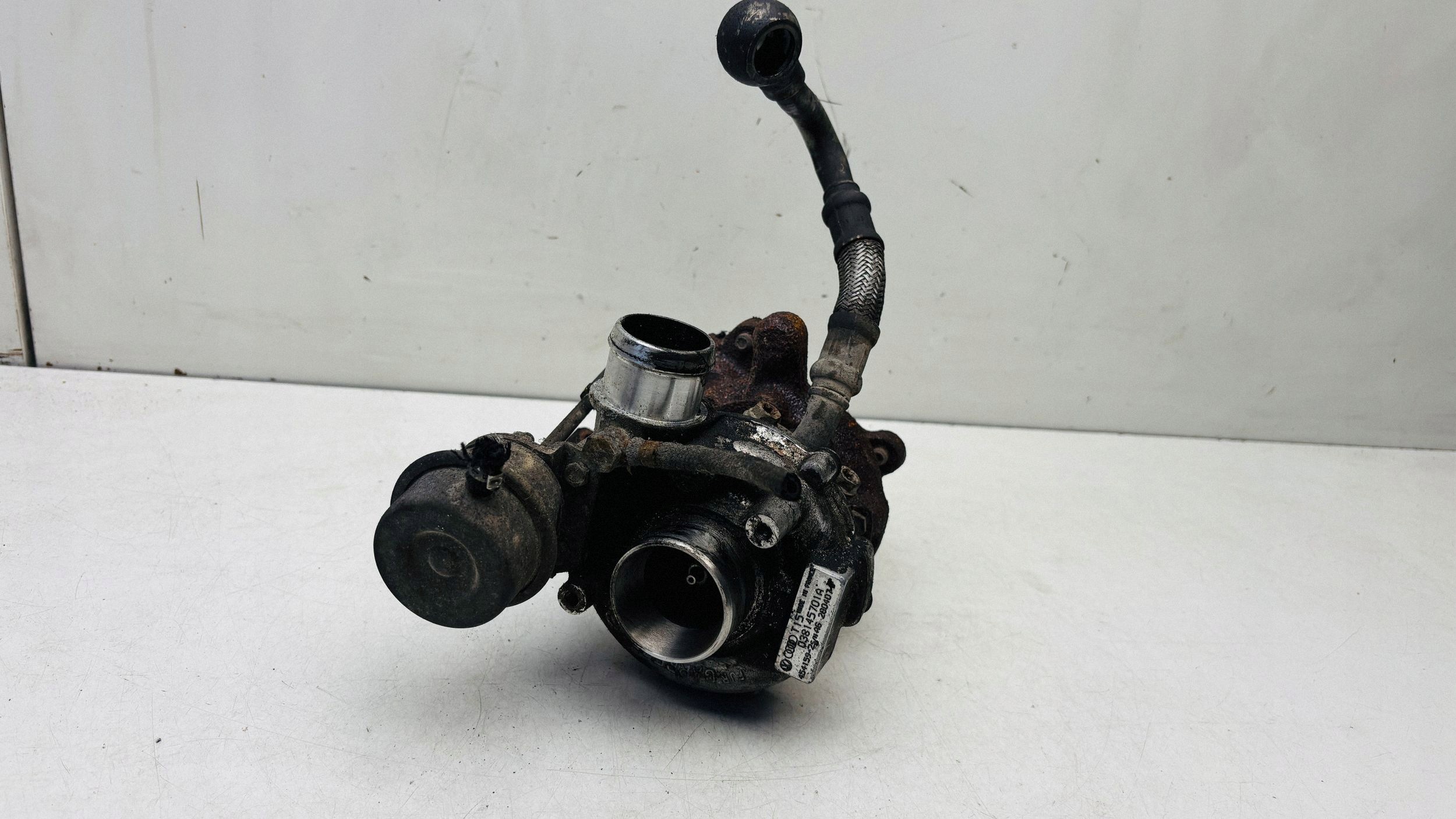 Turbo OEM 038145701A para Audi A3 8L 1.9 TDI image 4
