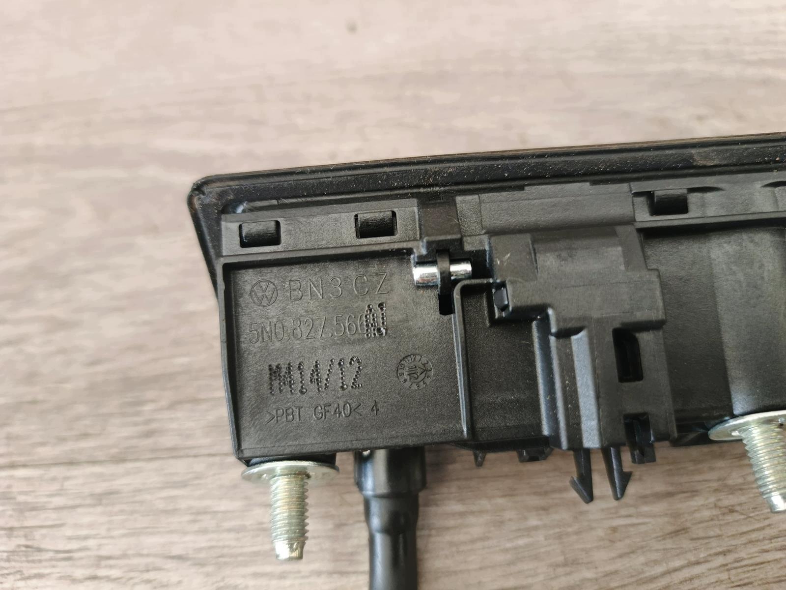 Audi OE 5N0827566AJ Peräkamera - Käytetty