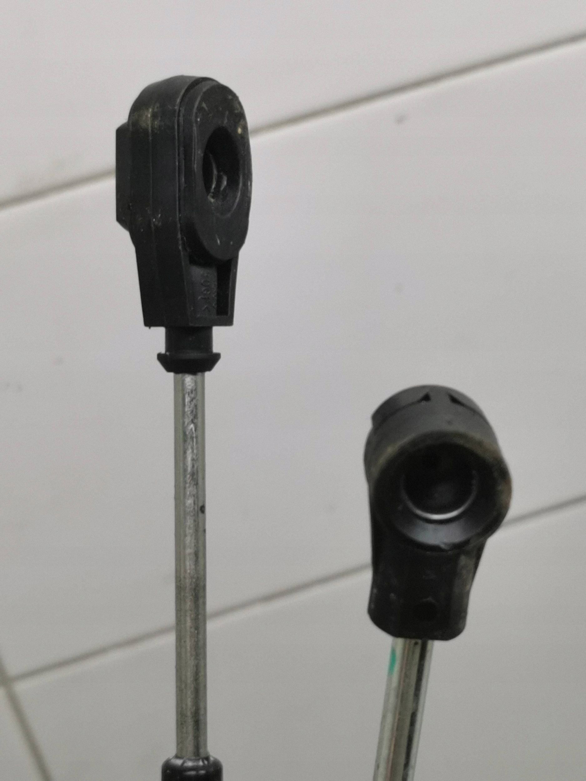 Volvo V40 II Schaltgestänge OEM 31367496 - Gebraucht image 5