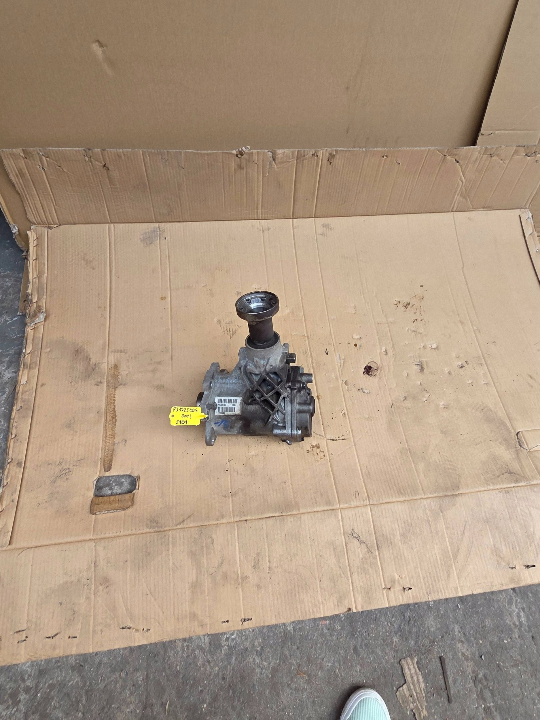 Réducteur de boîte automatique Volvo OEM P31325104 image 2