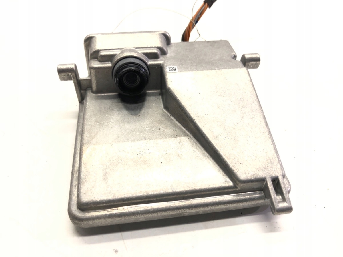 VW Golf VII rijstrookassistent camera OEM 5Q0980653F image 2