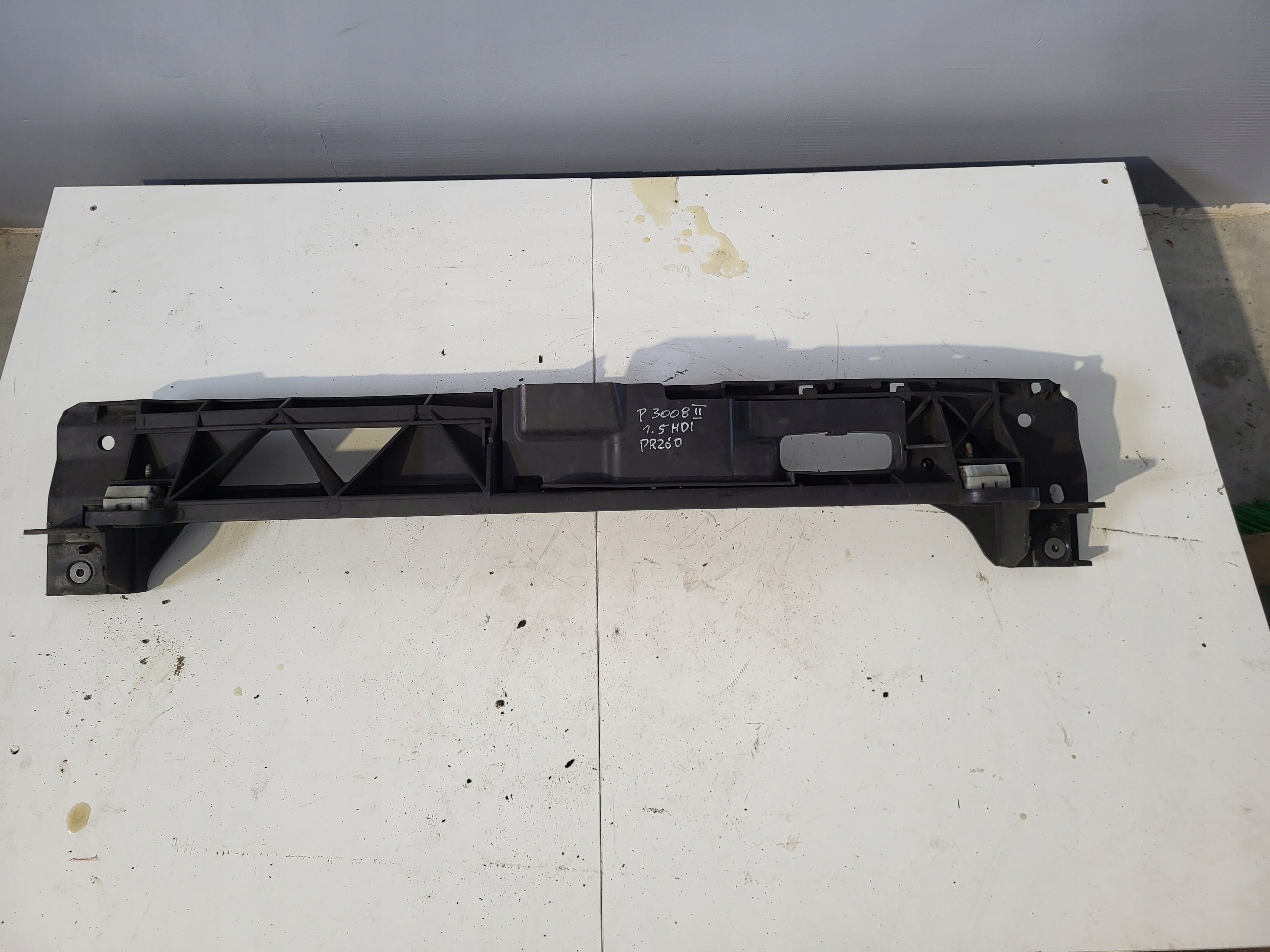 Reforço de cinto superior OEM 9824055880 para Peugeot image 2
