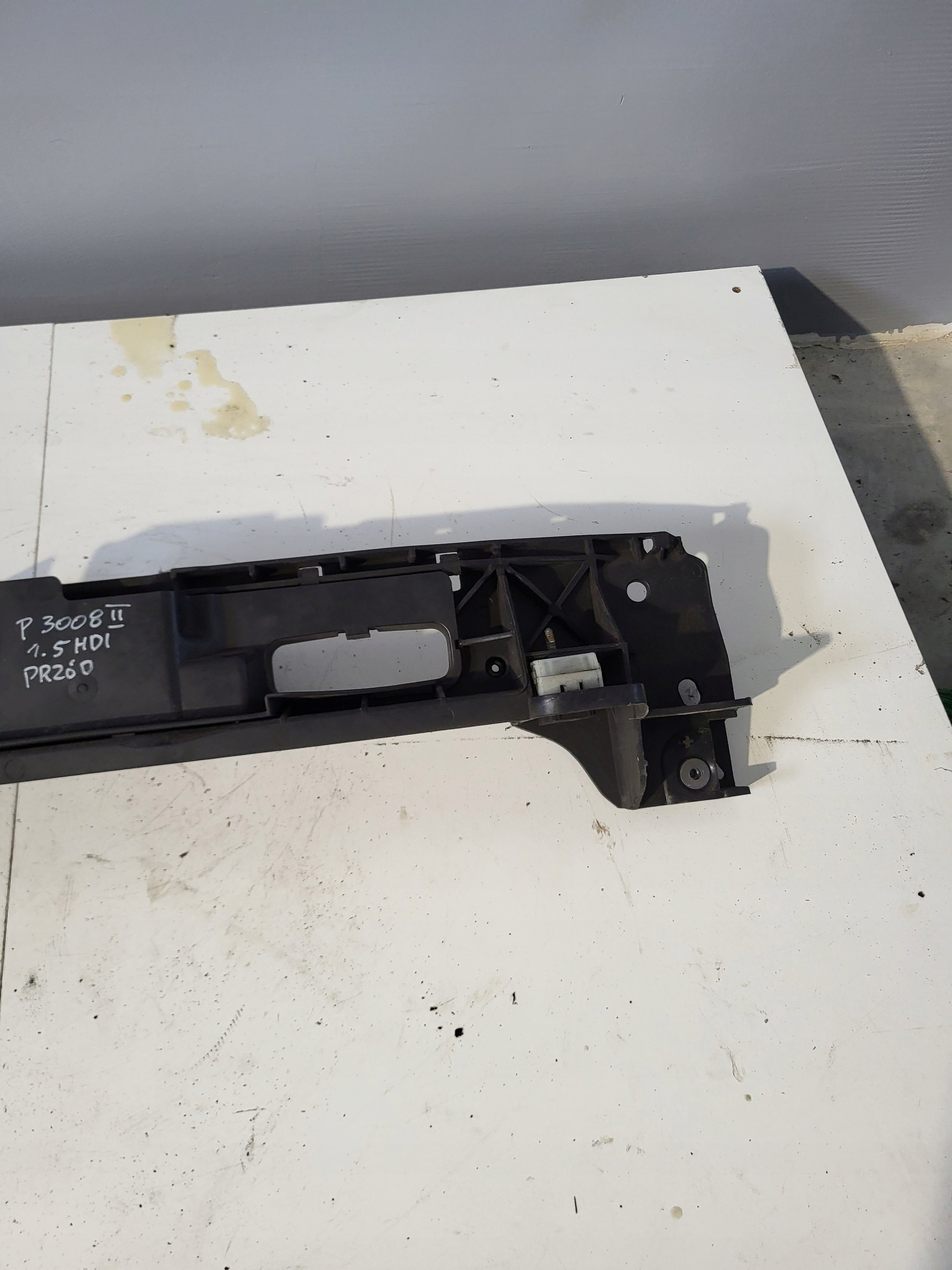 Reforço de cinto superior OEM 9824055880 para Peugeot image 4